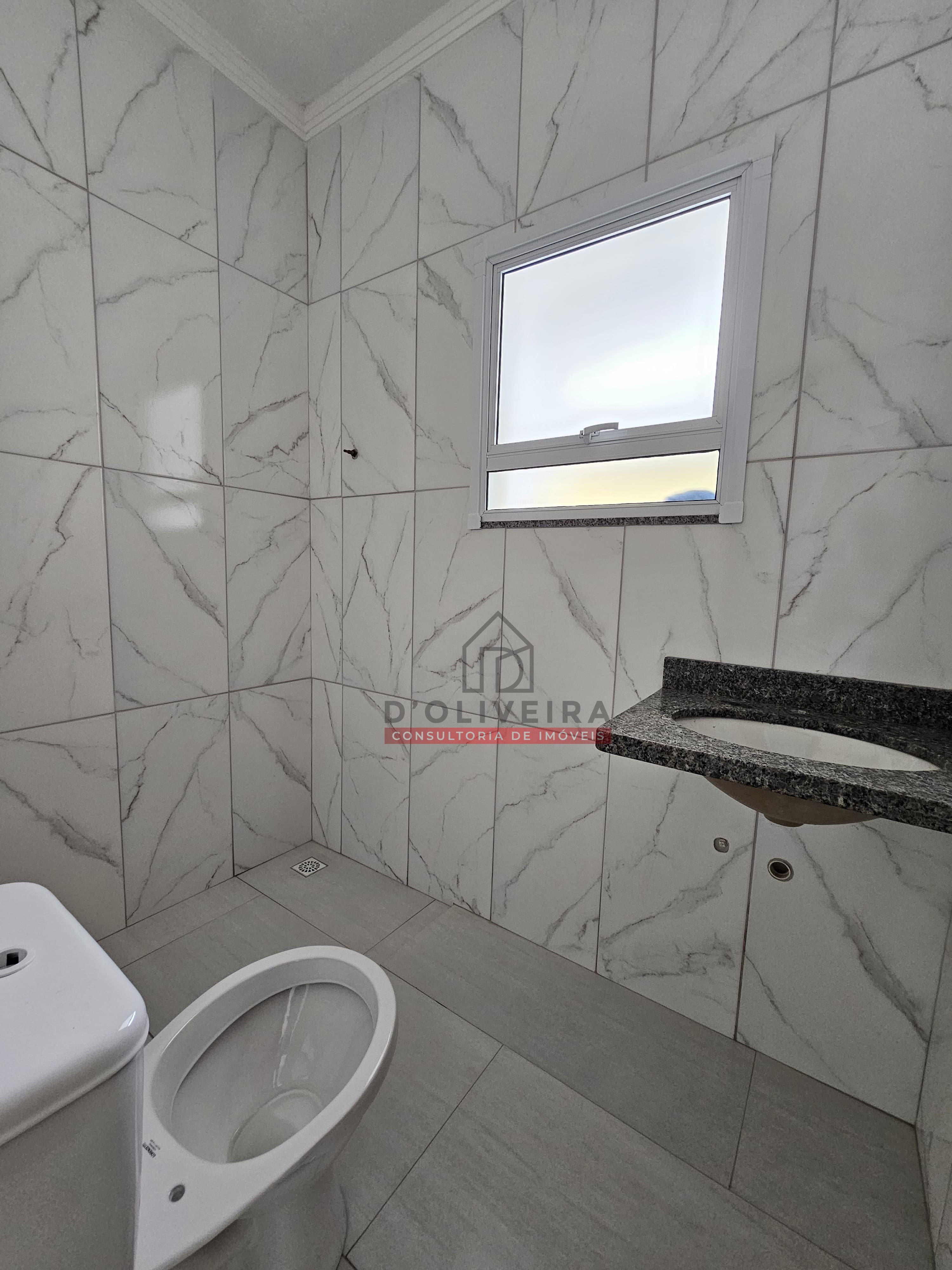 Casa com 3 quartos e piscina à venda no Parque D'aville - Peruíbe - SP