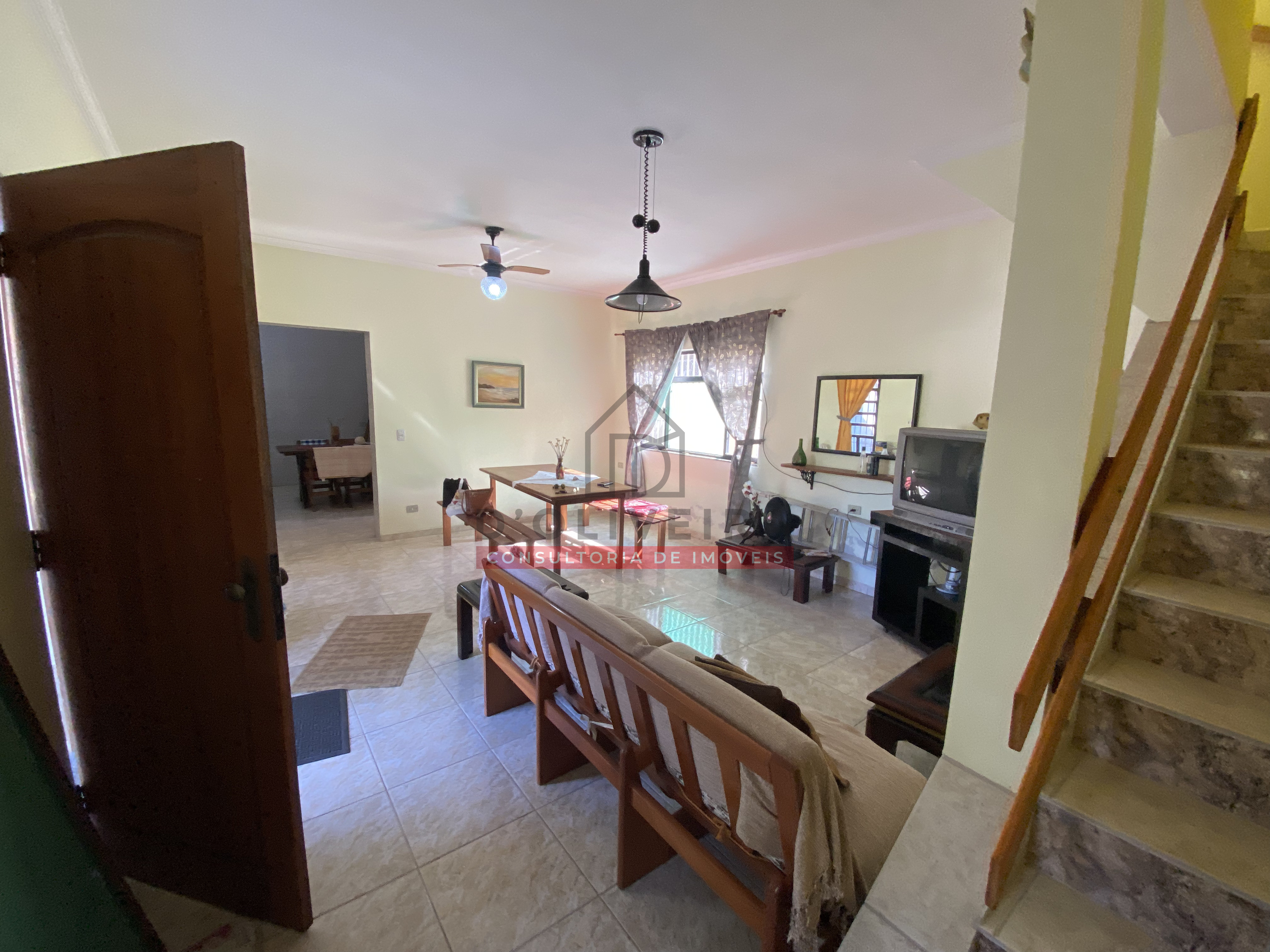 Sobrado com 360m² de terreno à venda no Bairro Estância Santa Gabriela - Peruíbe - SP