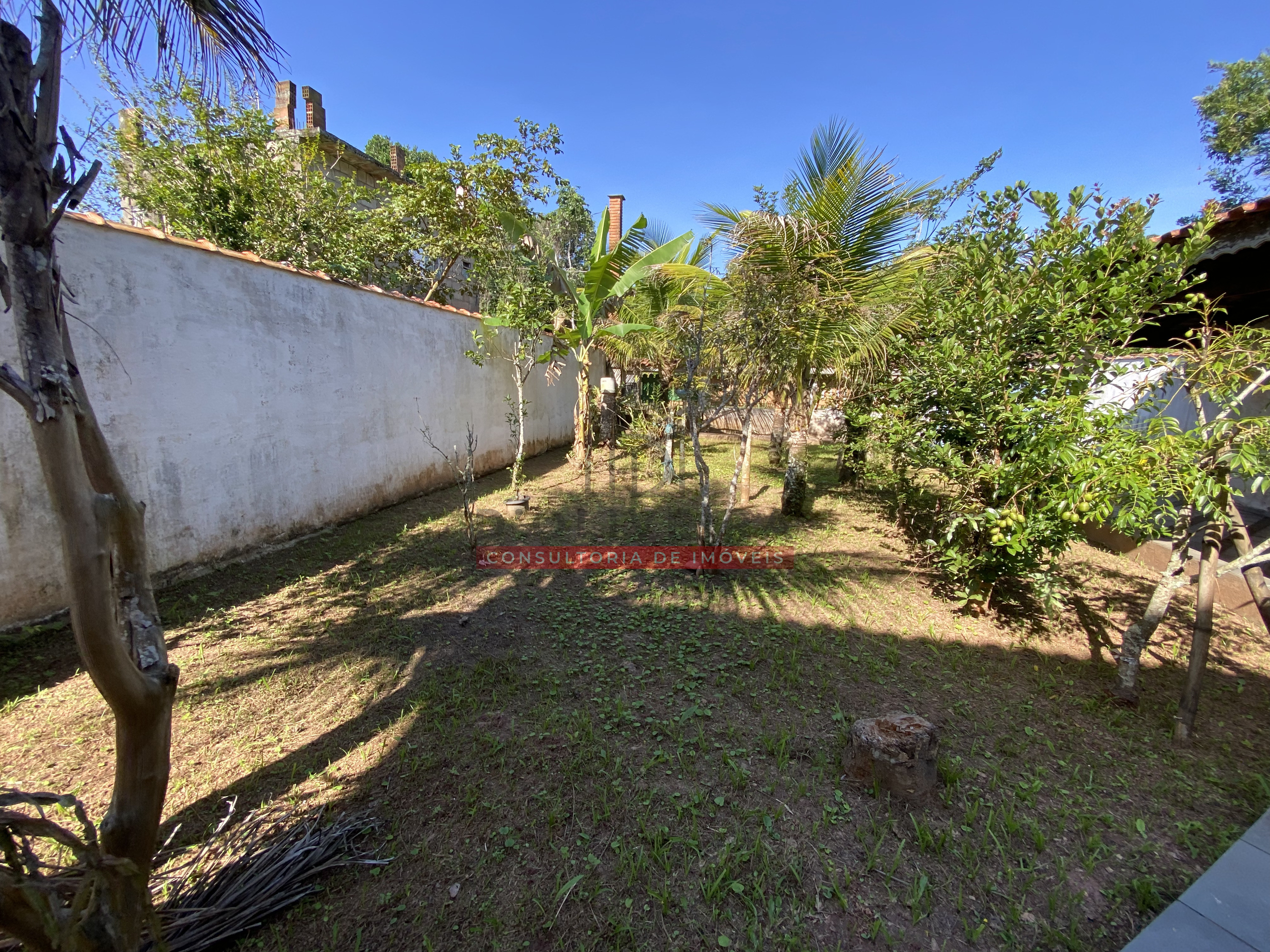 Sobrado com 360m² de terreno à venda no Bairro Estância Santa Gabriela - Peruíbe - SP