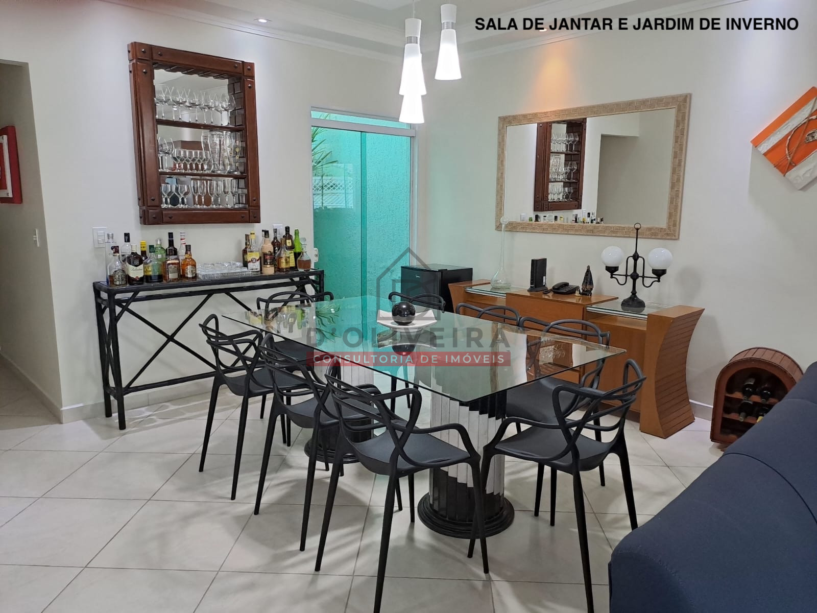 Casa térrea com piscina à venda no Três Marias - Peruíbe - SP