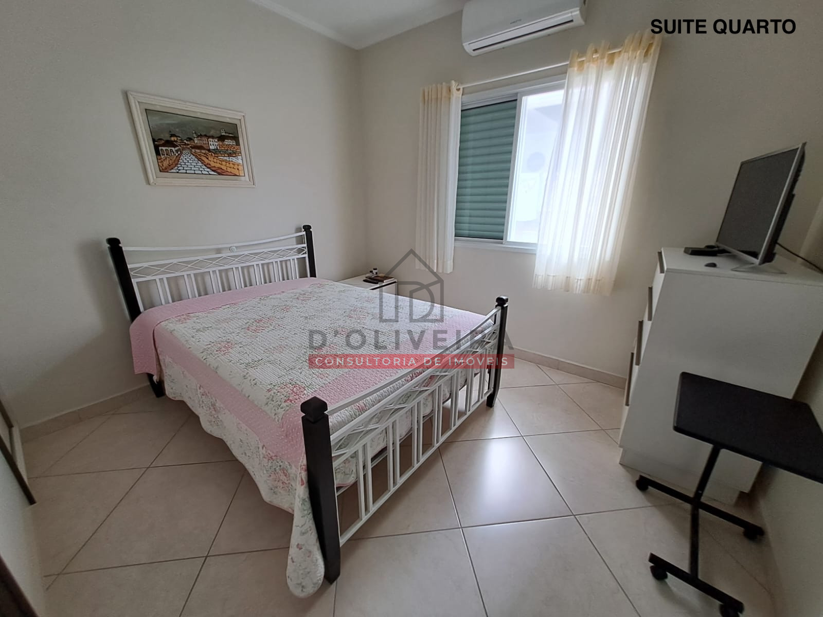 Casa térrea com piscina à venda no Três Marias - Peruíbe - SP