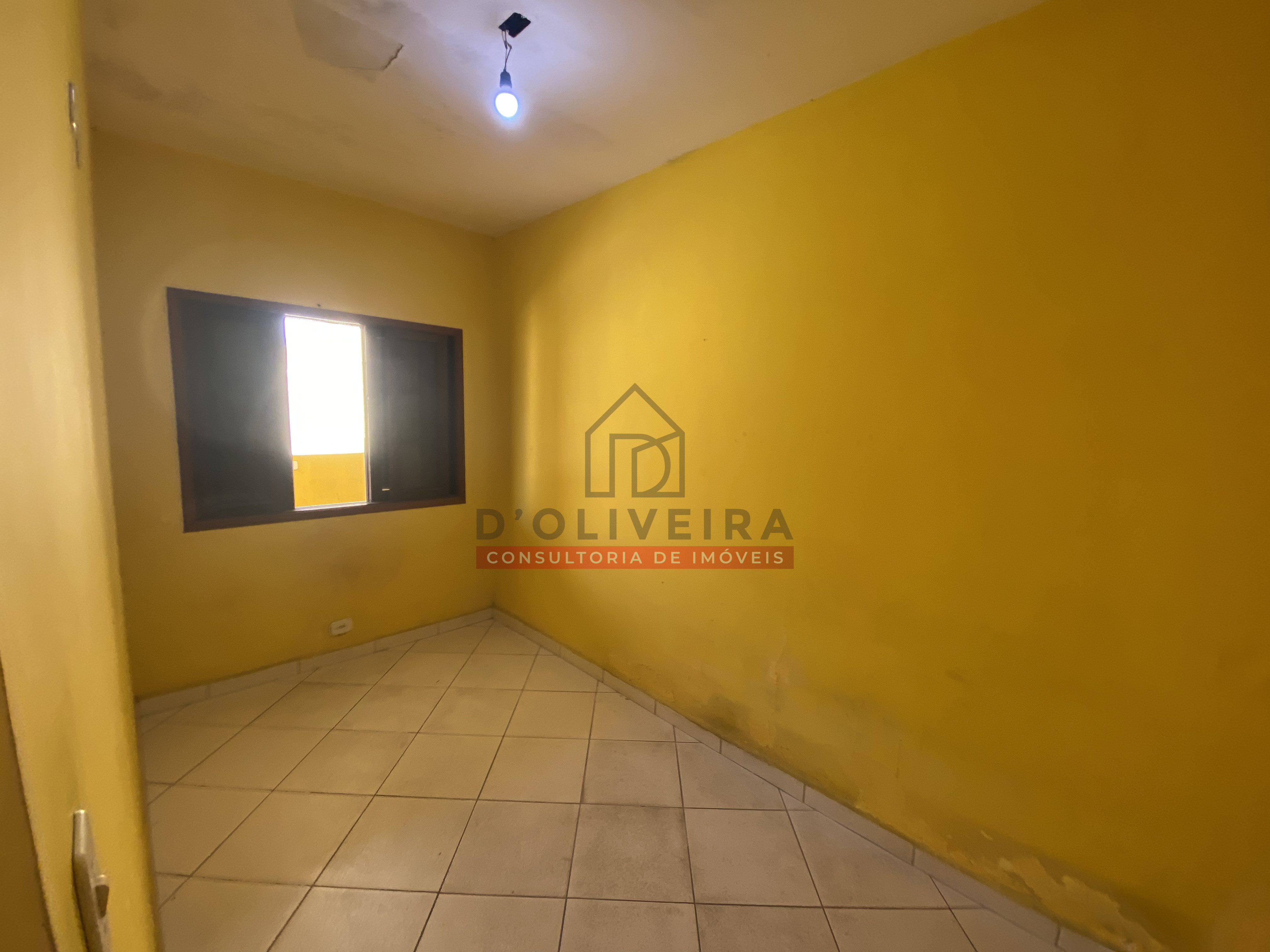 Salão Comercial à venda no Avenida Padre Anchieta- Peruíbe - SP