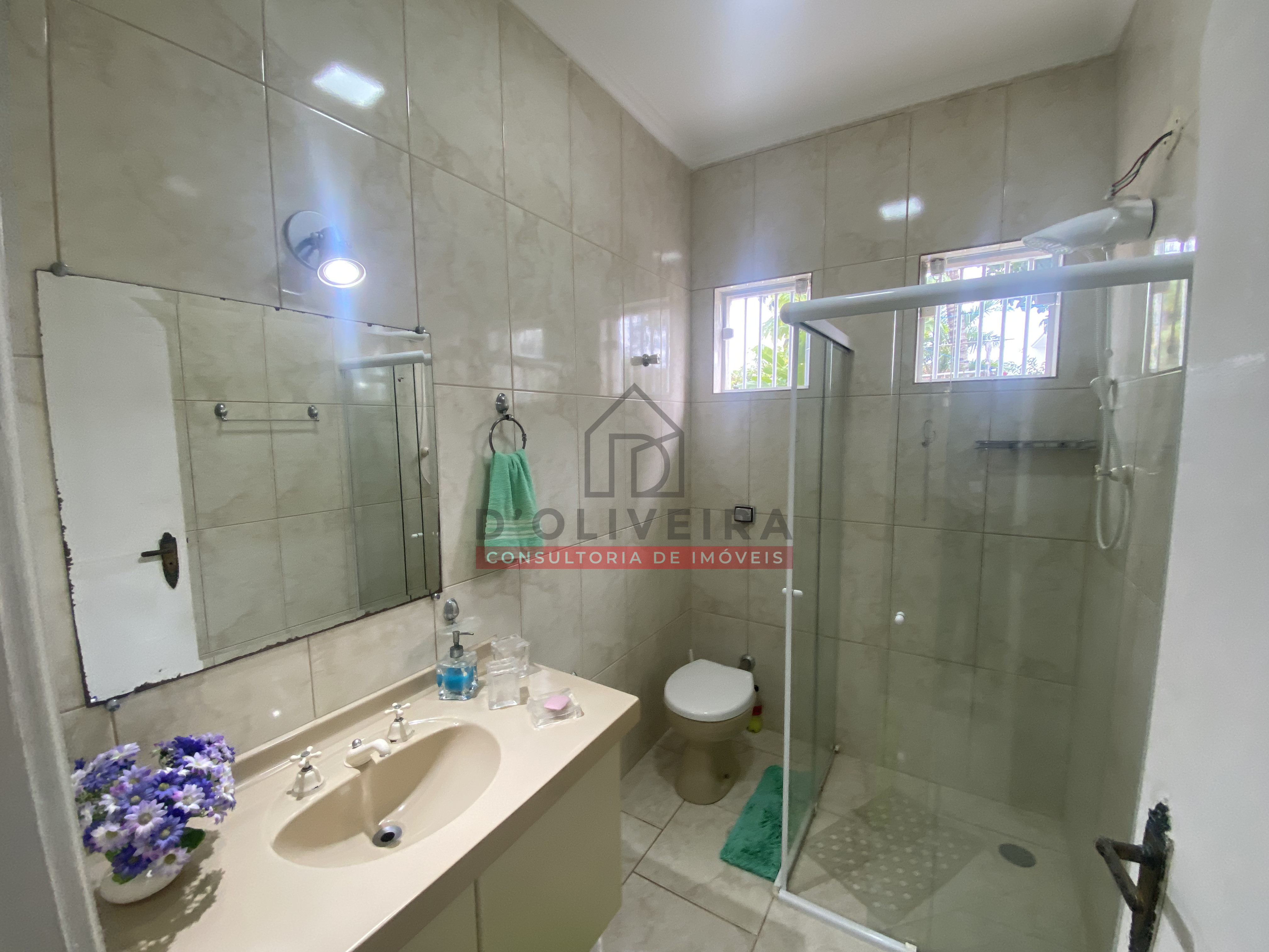 Casa com piscina e área gourmet à venda no Balneário Oásis - Peruíbe - SP