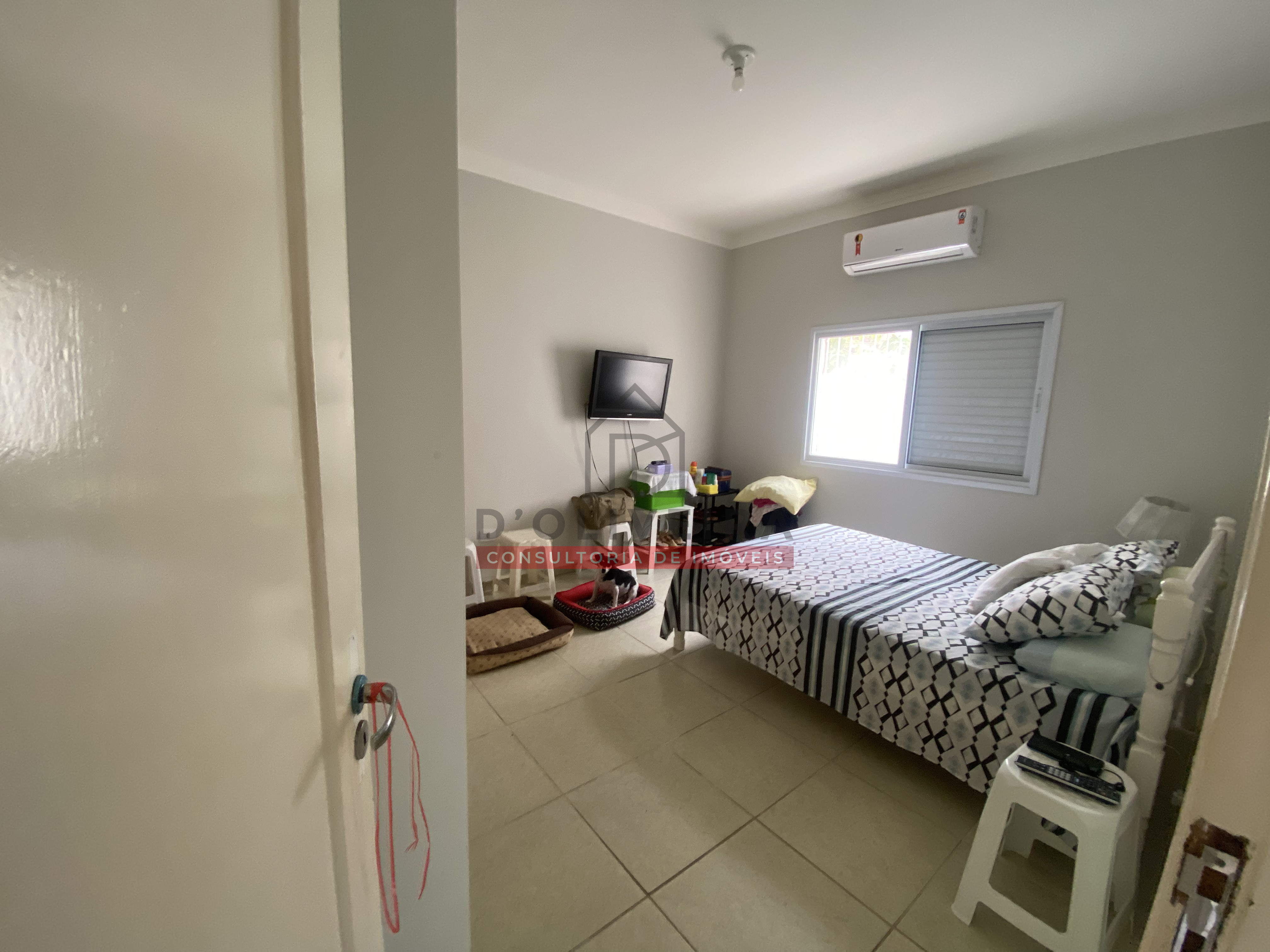 Casa com piscina e churrasqueira à venda no Jardim Barra de Jangadas - Peruíbe - SP