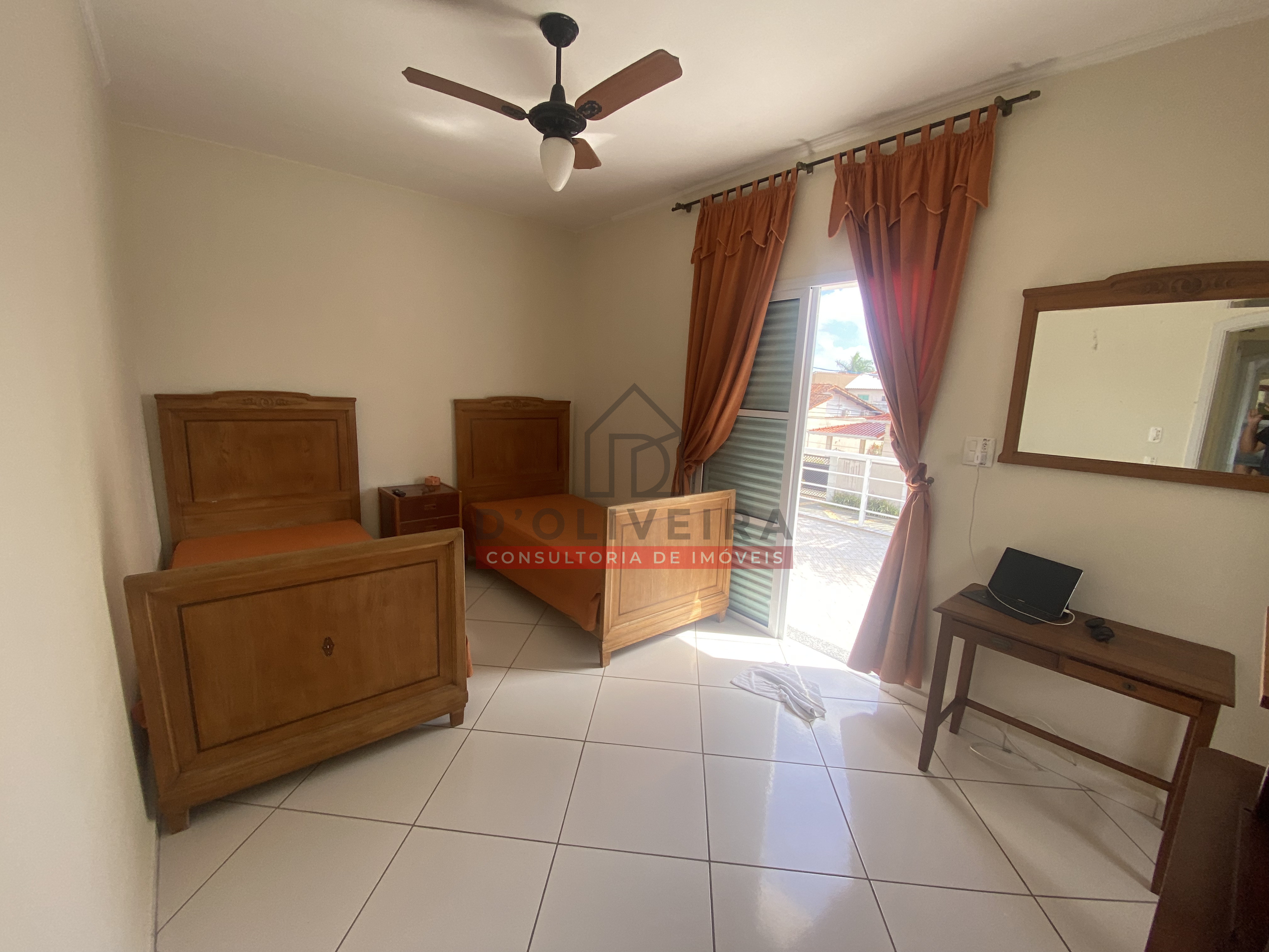 Sobrado com edícula à venda no Balneário Três Marias - Peruíbe - SP