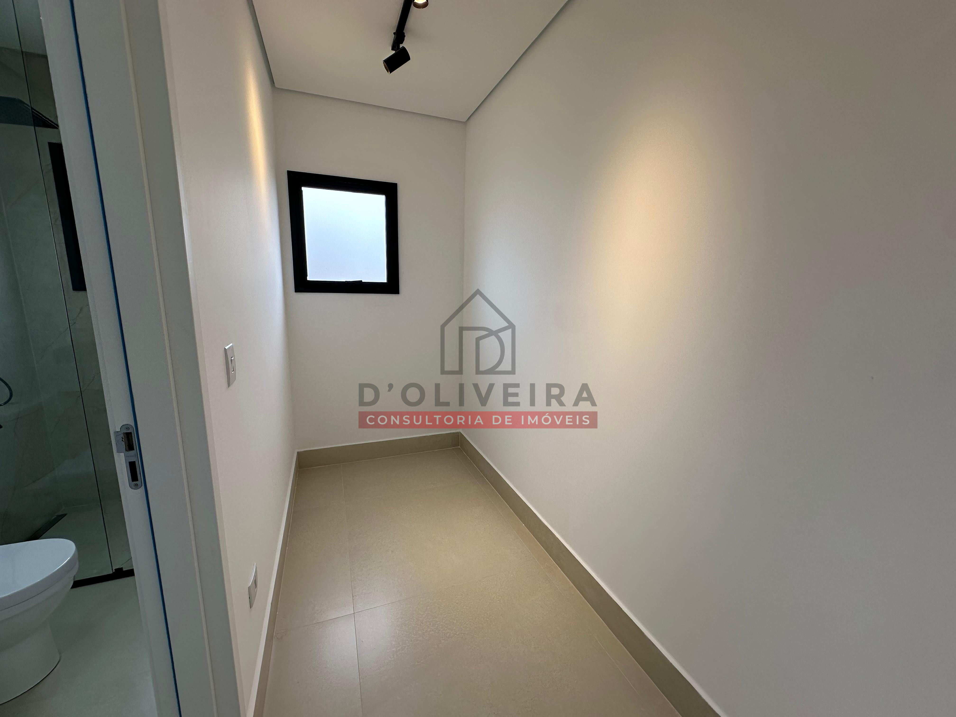 Sobrado moderno com piscina e churrasqueira no condomínio Flora Rica - Peruíbe - SP