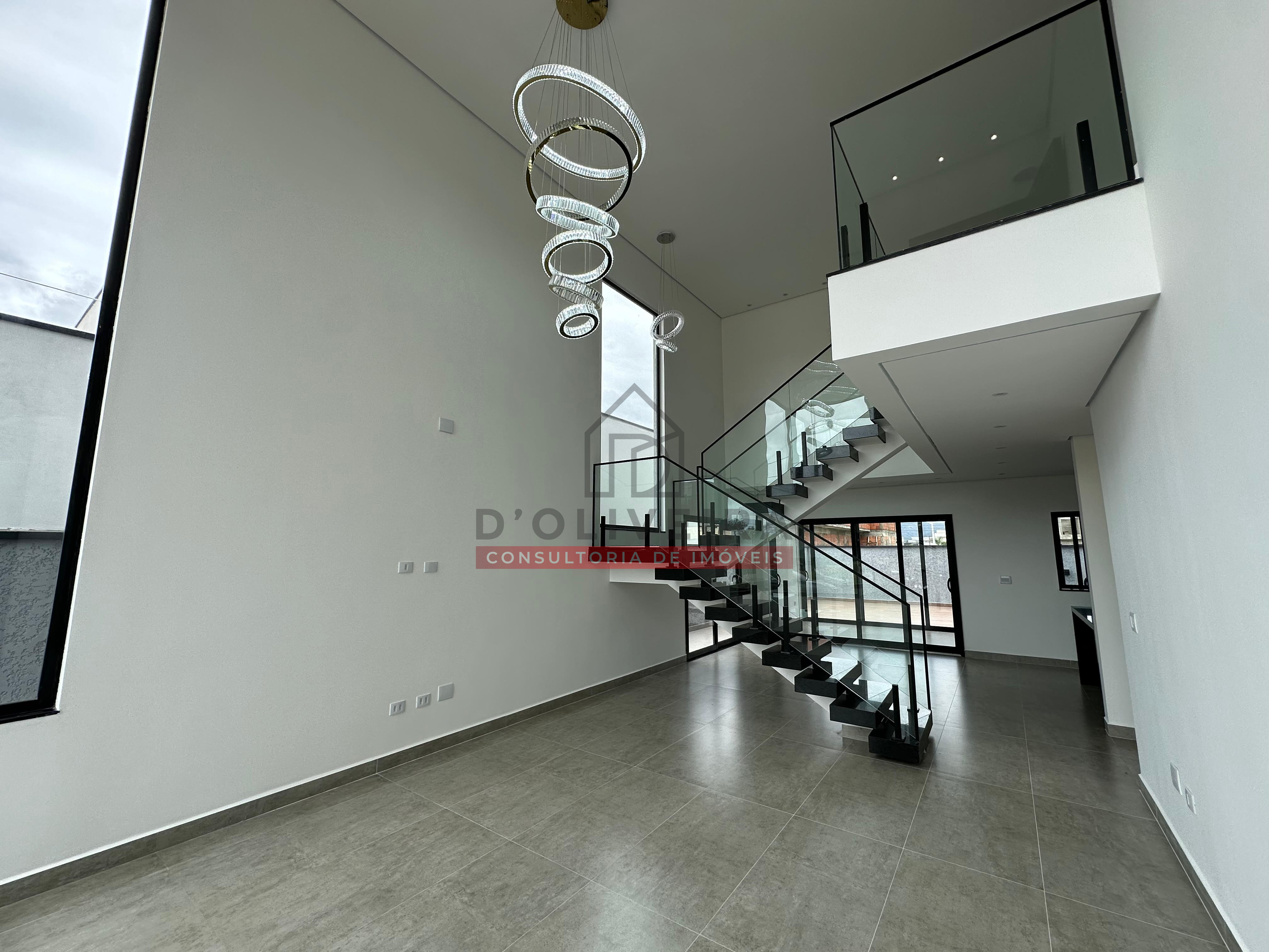 Sobrado com piscina e churrasqueira no condomínio Flora Rica - Peruíbe - SP