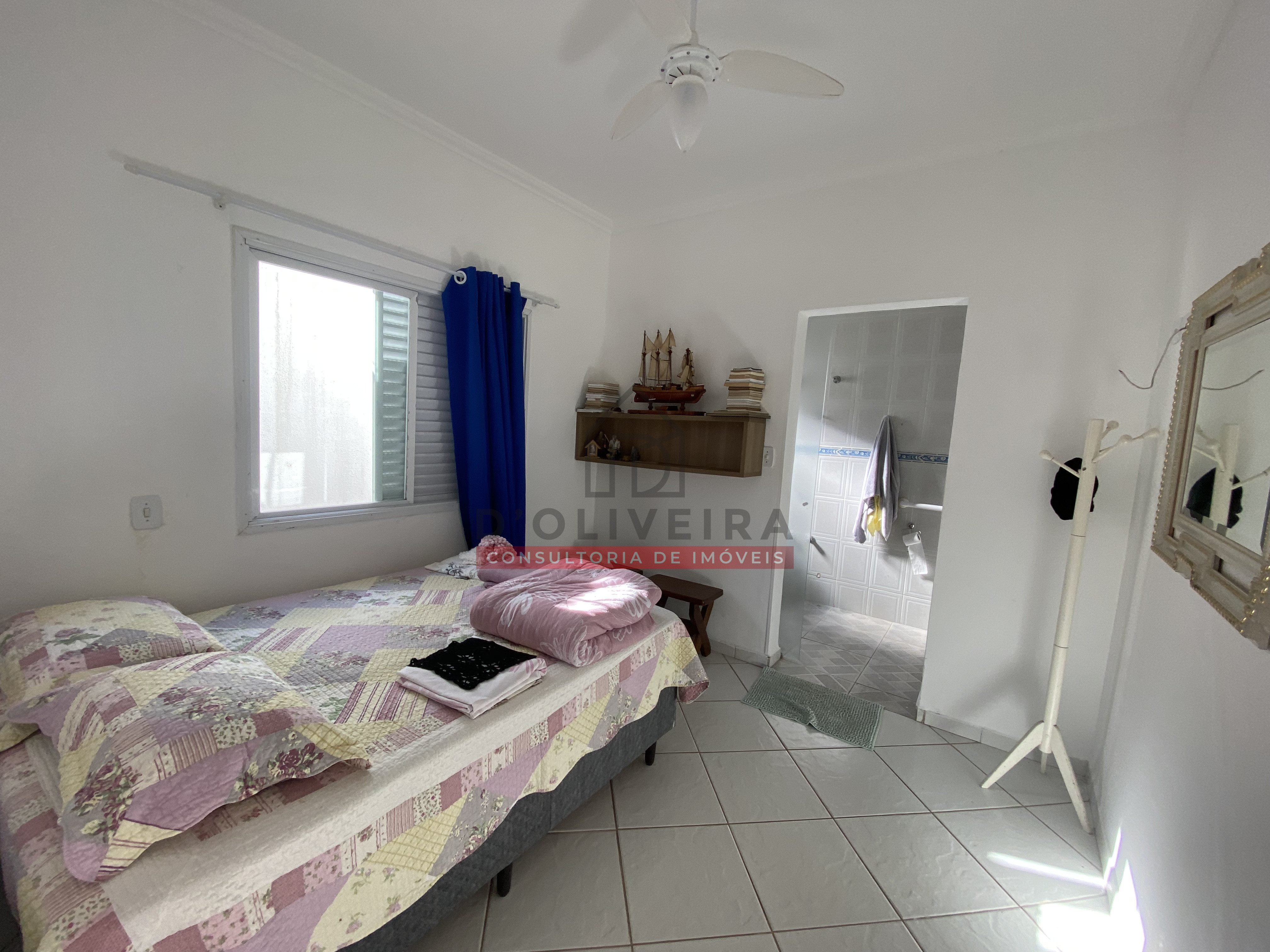 Sobrado com piscina e churrasqueira na Cidade Nova Peruíbe - Peruíbe - SP