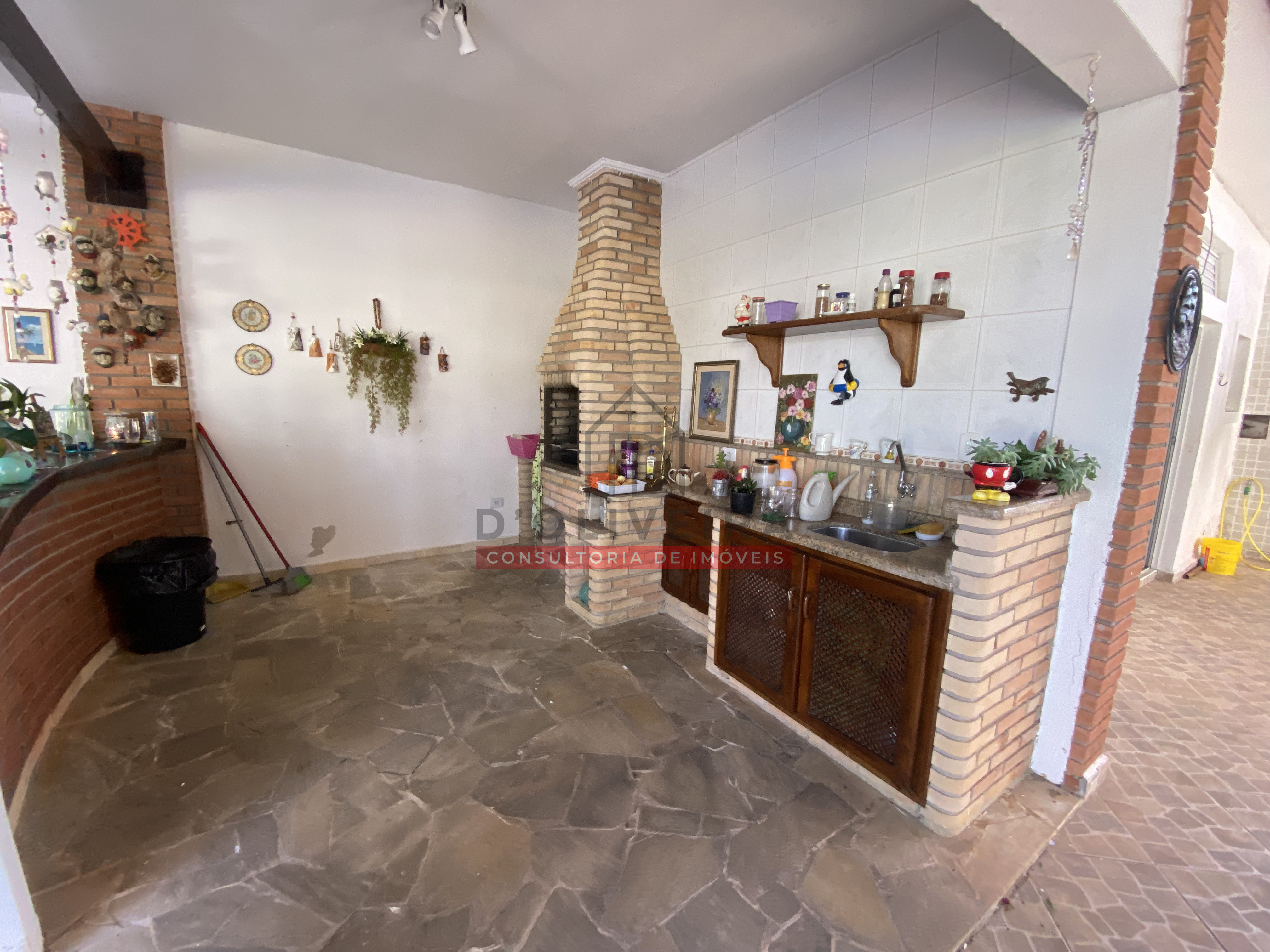 Sobrado com piscina e churrasqueira na Cidade Nova Peruíbe - Peruíbe - SP