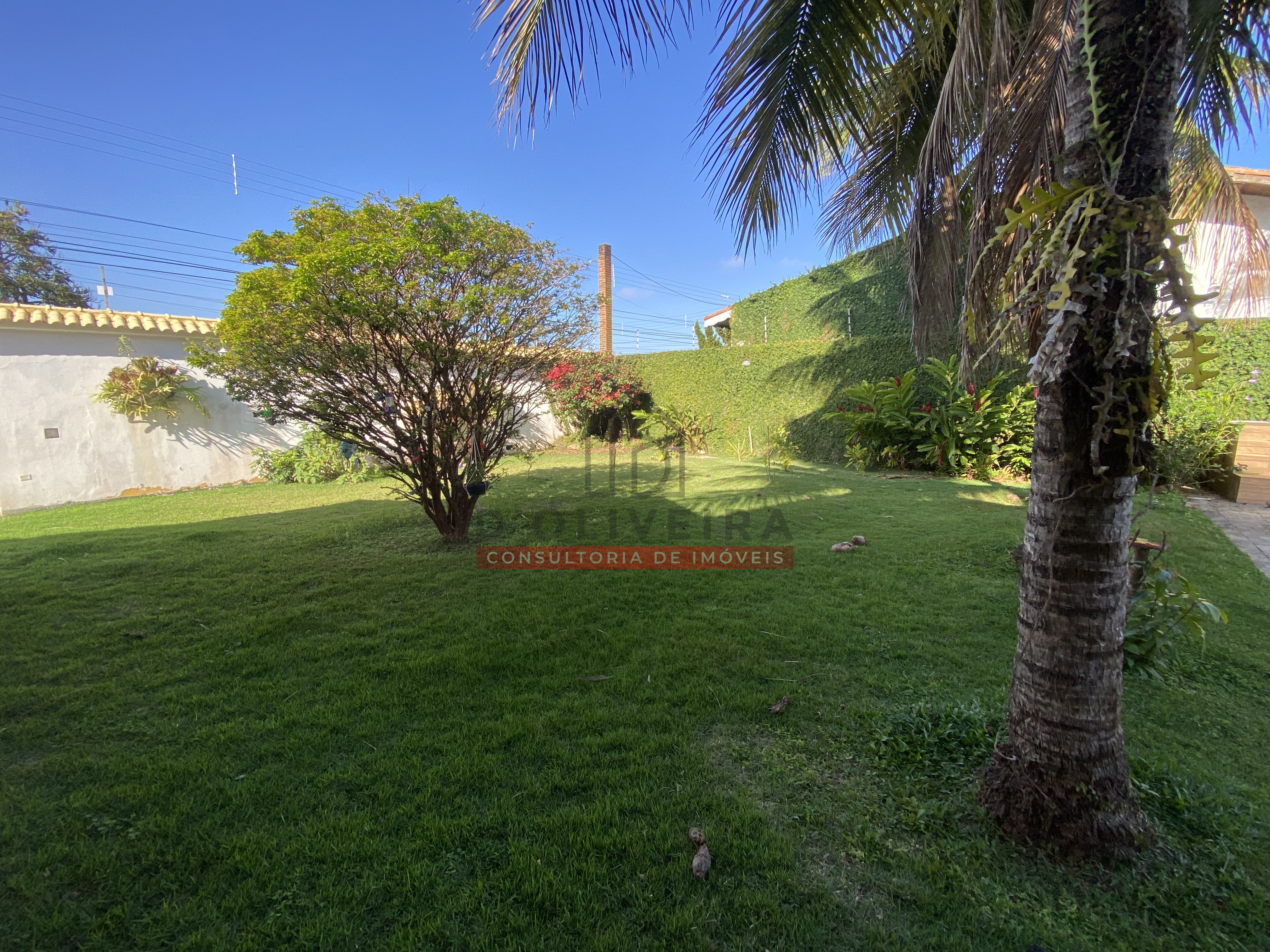 Sobrado com piscina e churrasqueira na Cidade Nova Peruíbe - Peruíbe - SP