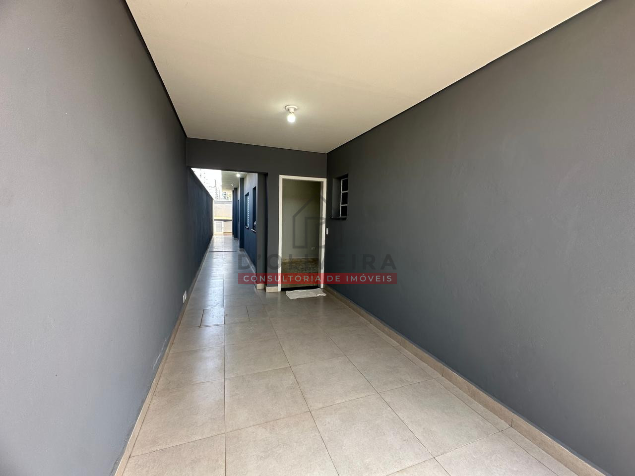 Casa térrea com piscina e churrasqueira no Balneário São João Batista 2 - Peruíbe - SP