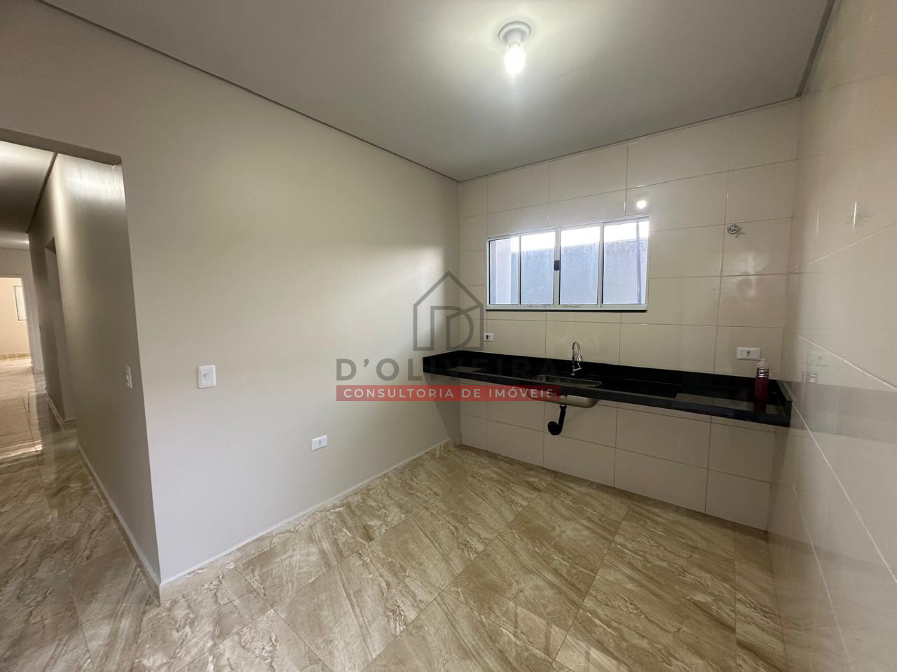 Casa térrea com piscina e churrasqueira no Balneário São João Batista 2 - Peruíbe - SP