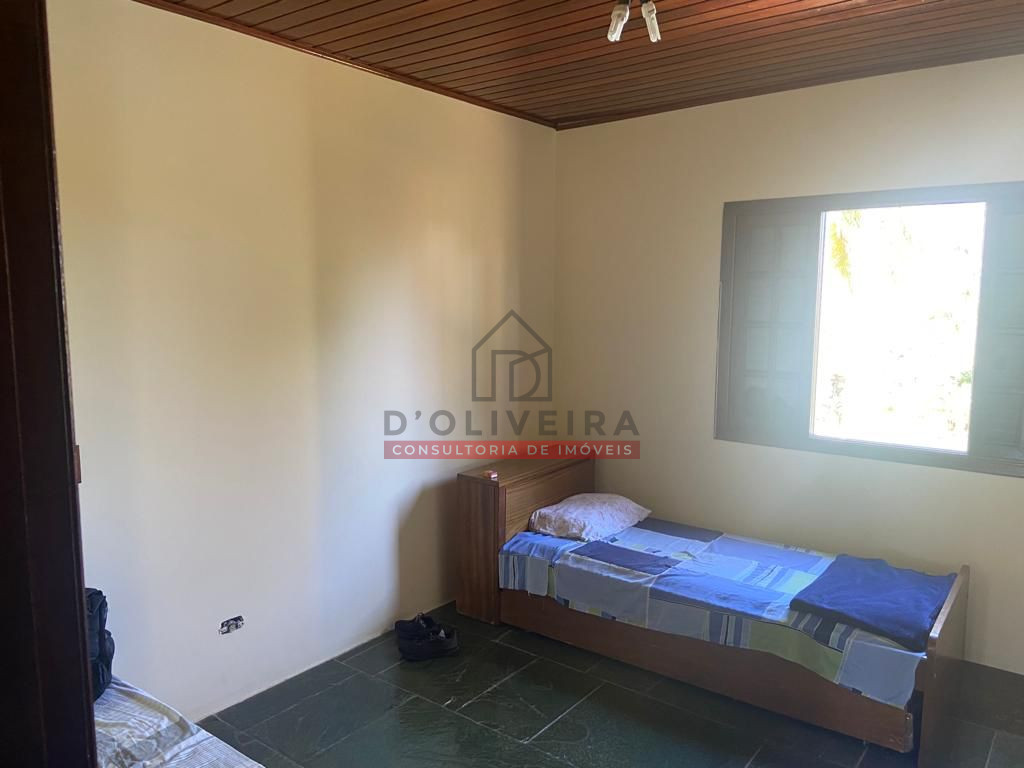 Chácara com piscina em condomínio fechado - Jarinu- SP