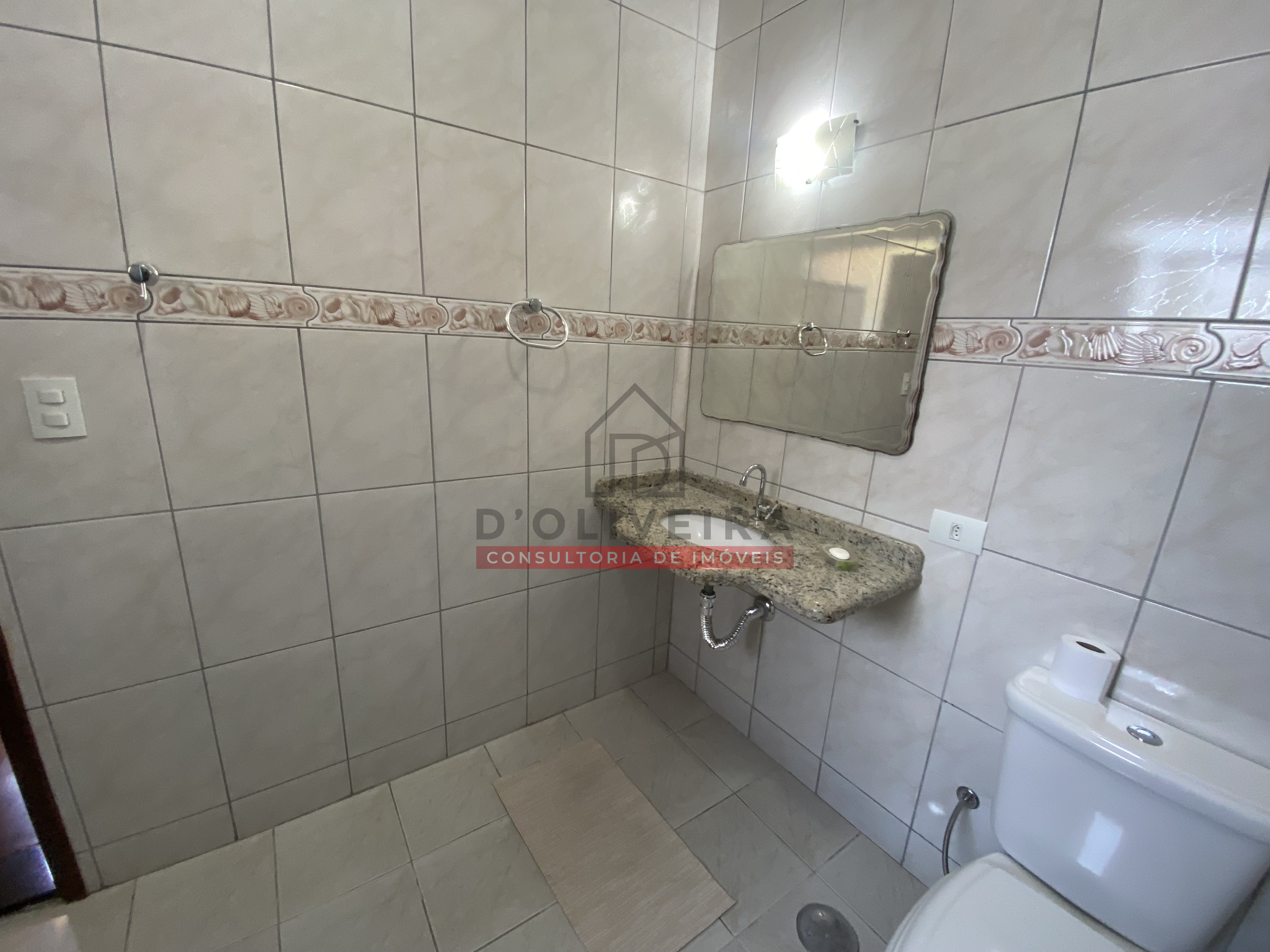 Sobrado com piscina à venda no Jardim Ribamar - Peruíbe - SP