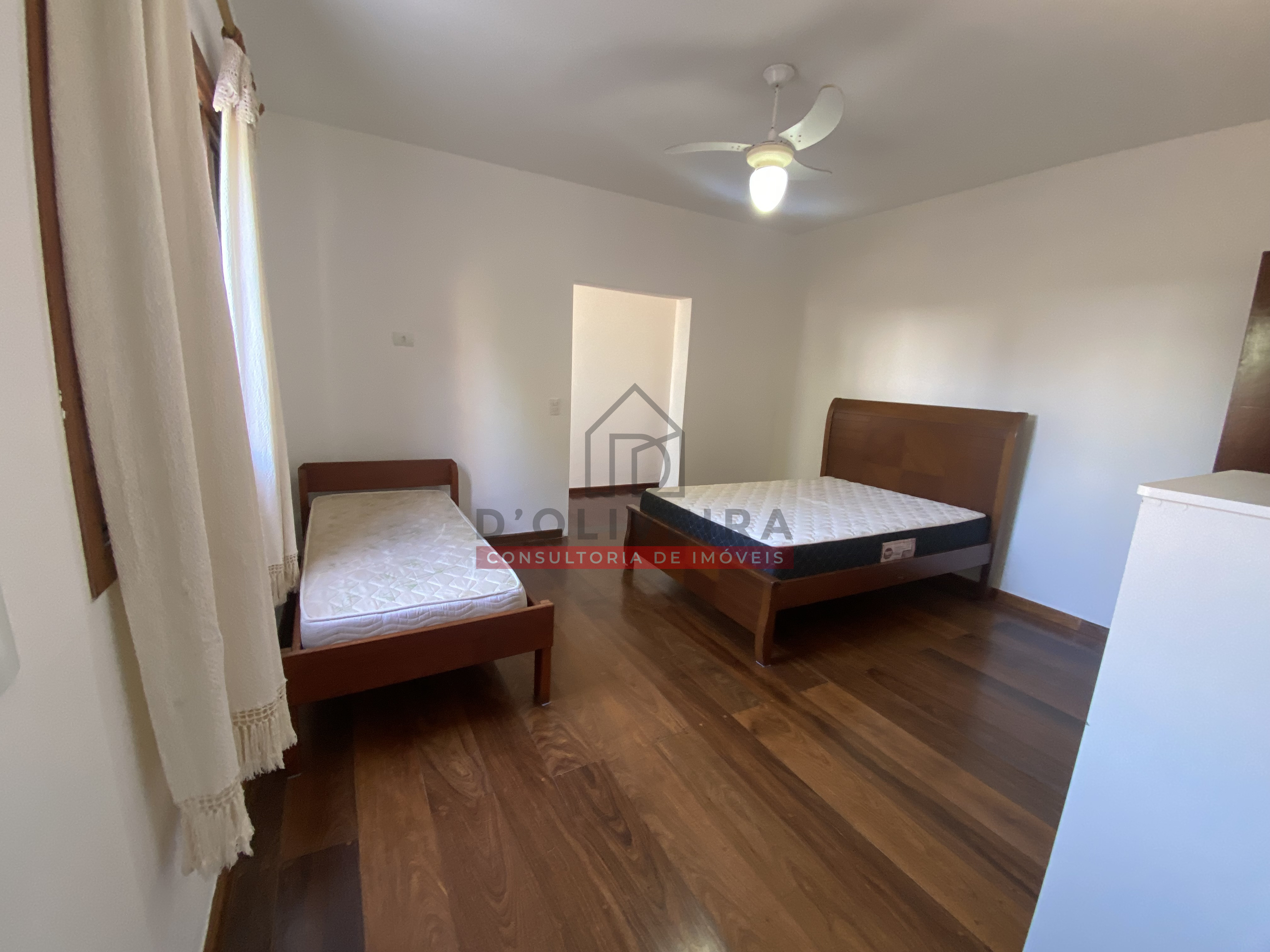 Sobrado com piscina à venda no Jardim Ribamar - Peruíbe - SP