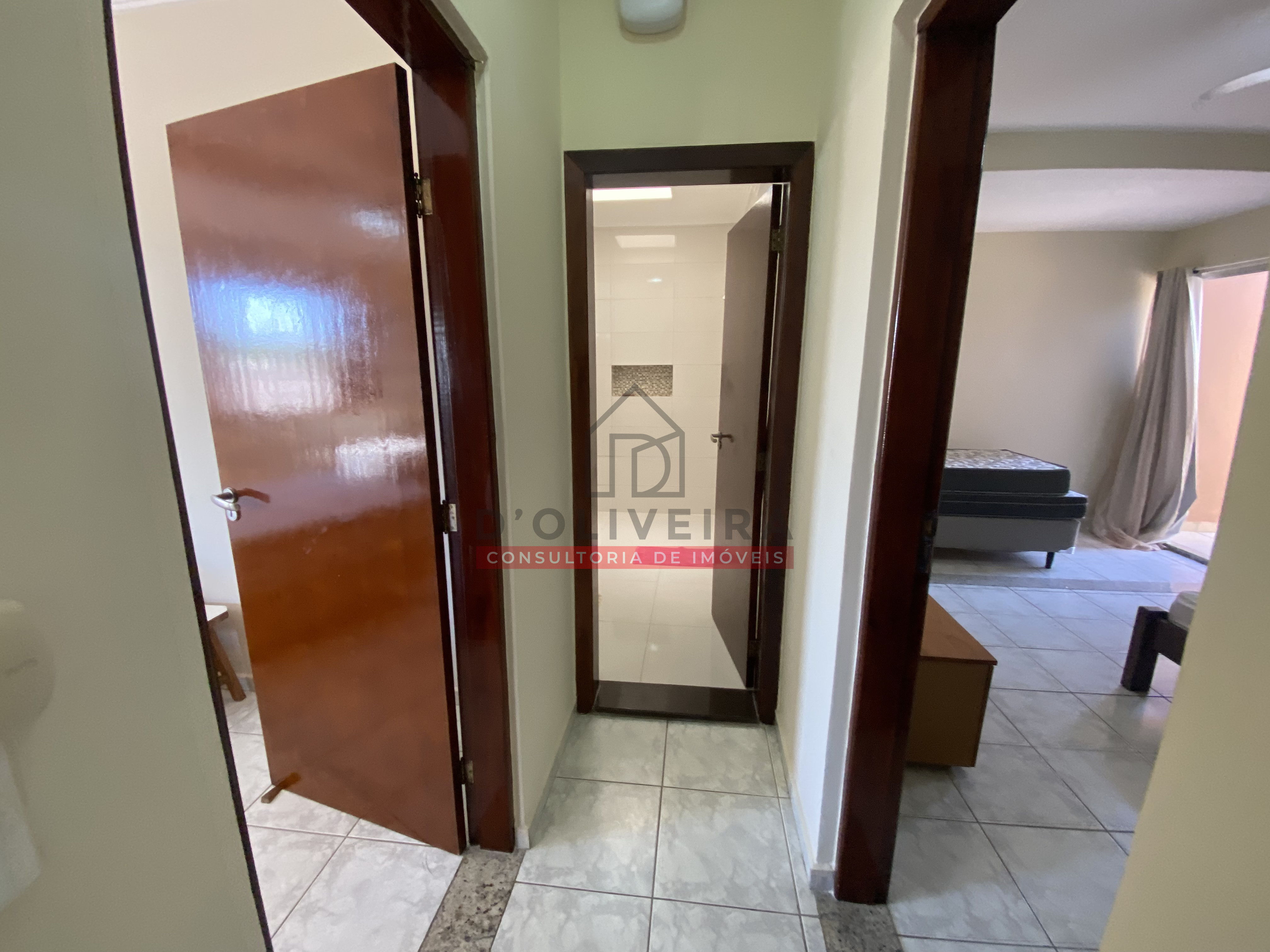 Sobrado com piscina à venda no Jardim Ribamar - Peruíbe - SP