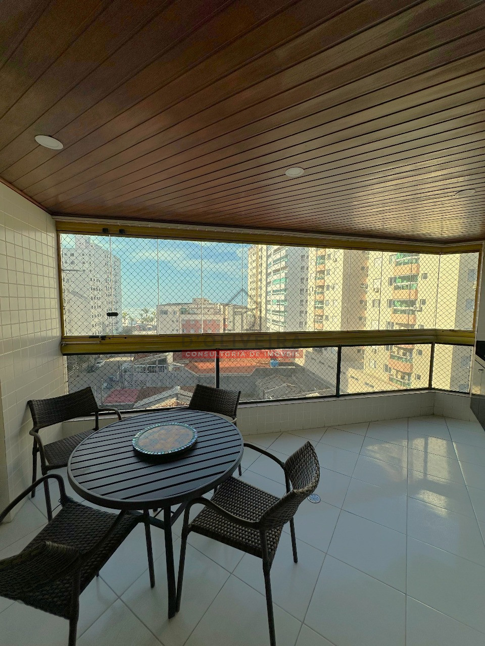 Apartamento com vista para o mar a venda no Bairro Aviação - Praia Grande - SP