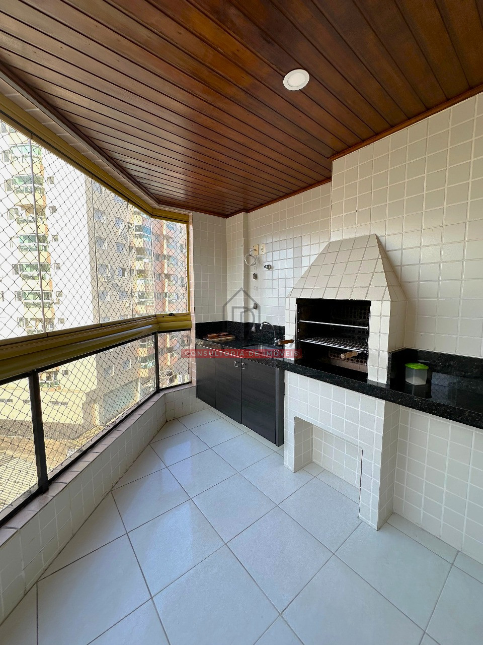 Apartamento com vista para o mar a venda no Bairro Aviação - Praia Grande - SP