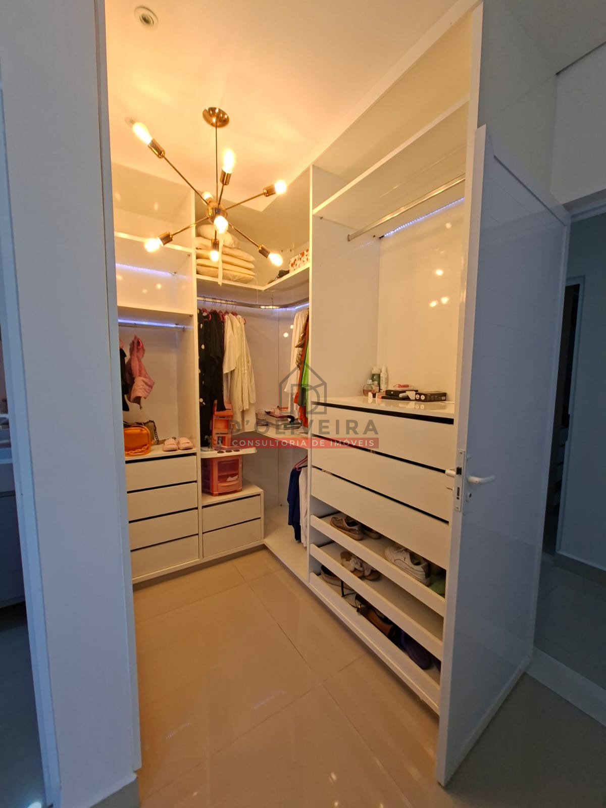 Sobrado com piscina e área gourmet no Bougainvillée Residencial II - Peruíbe - SP