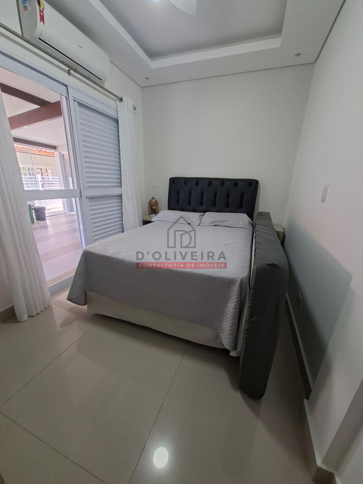 Sobrado com piscina e área gourmet no Bougainvillée Residencial II - Peruíbe - SP