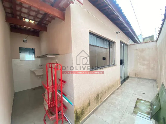 Casa à venda de 60m² com 2 quartos na Estância Santa Gabriela - Peruíbe - SP