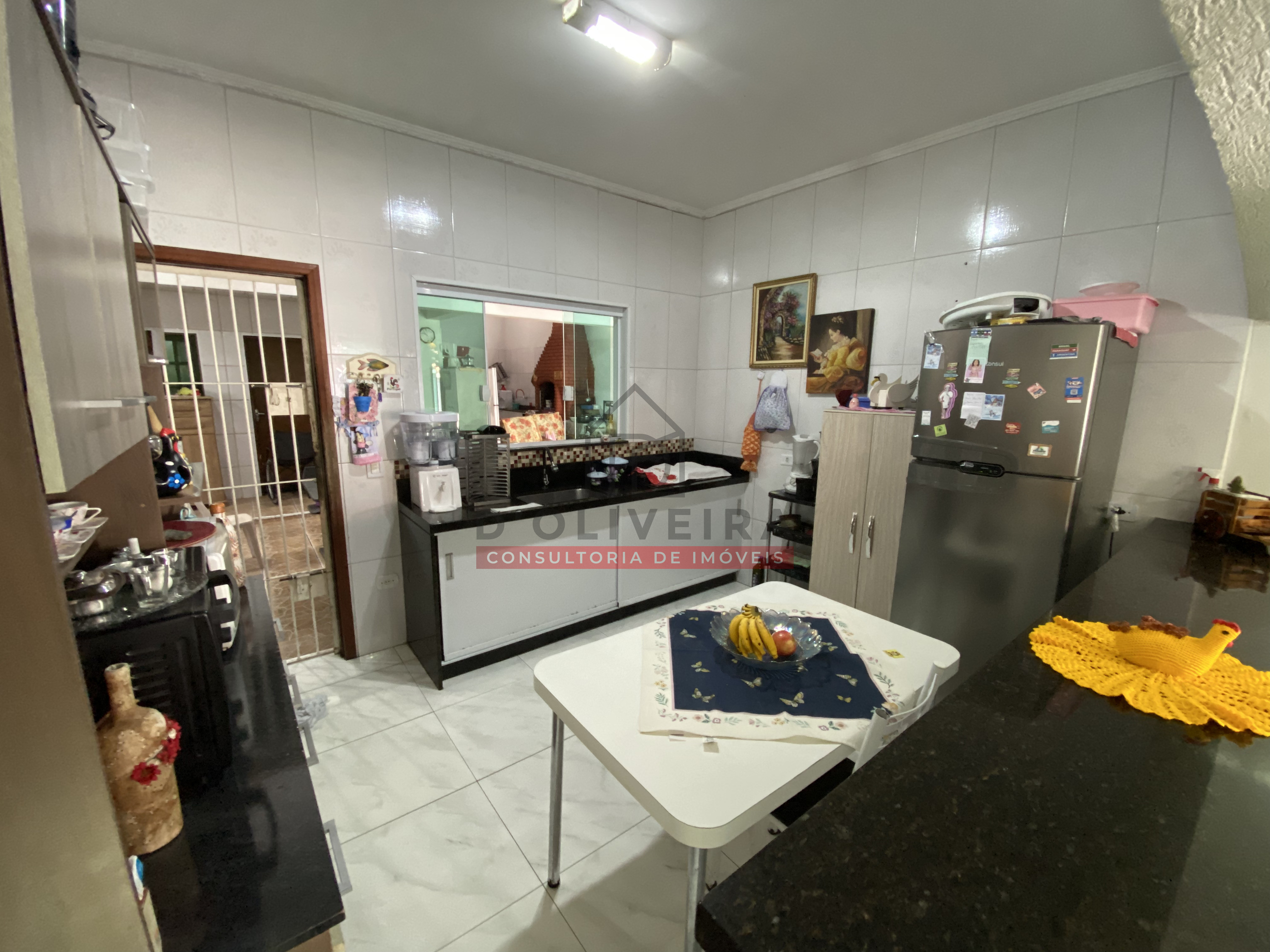 Casa térrea com edícula e churrasqueira no Bairro Jardim Veneza - Peruíbe - SP