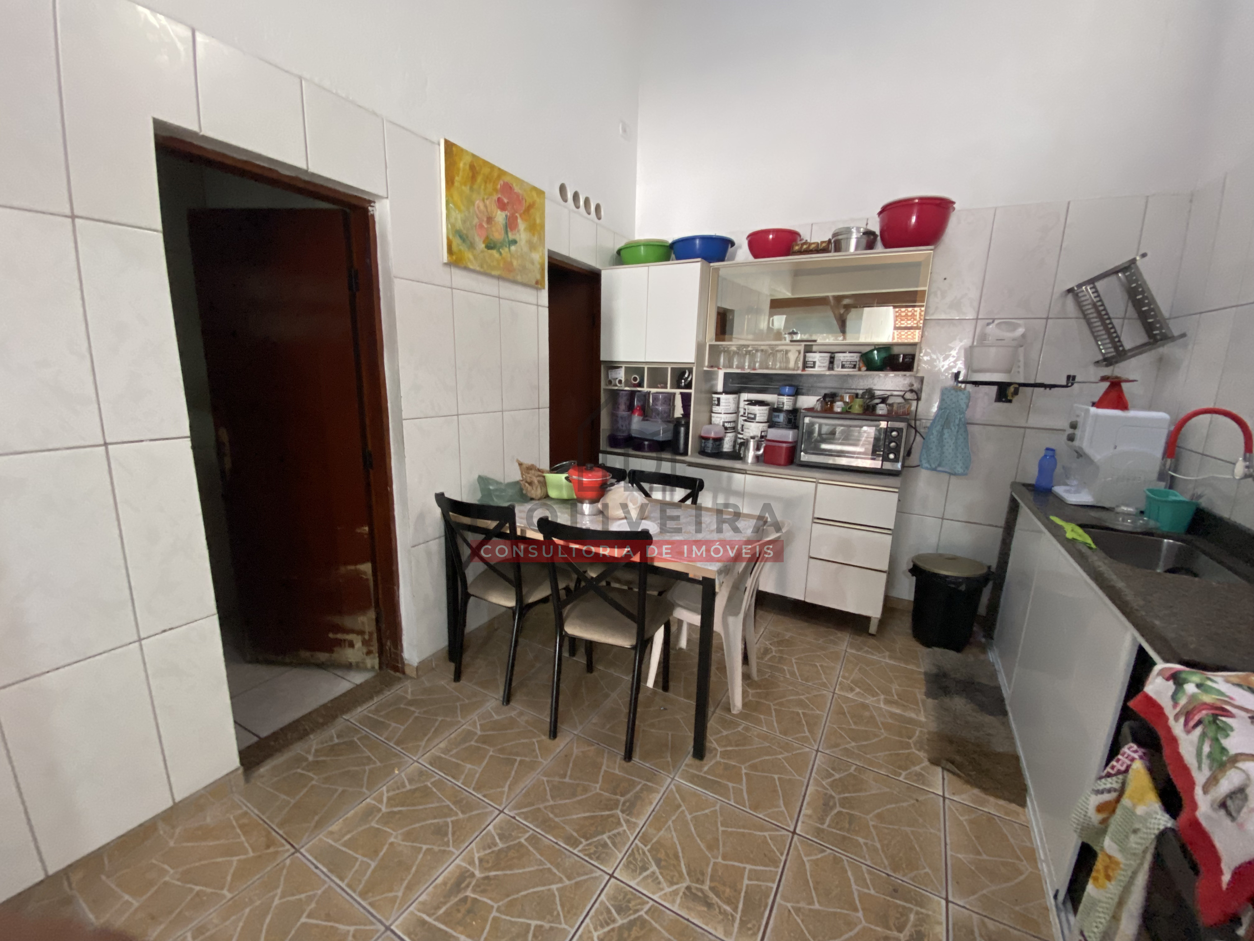 Casa térrea com edícula e churrasqueira no Bairro Jardim Veneza - Peruíbe - SP