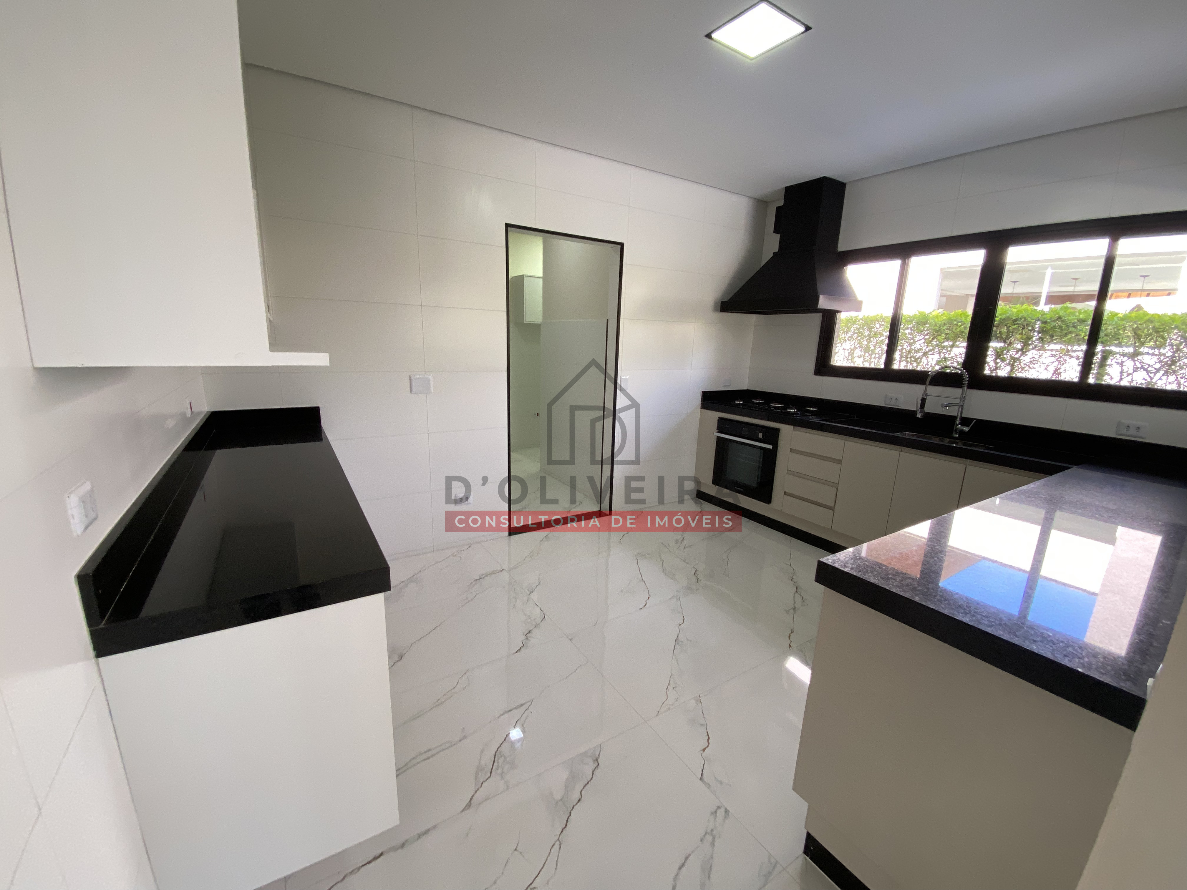 Sobrado com piscina e área gourmet no Bougainvillée Residencial II - Peruíbe - SP