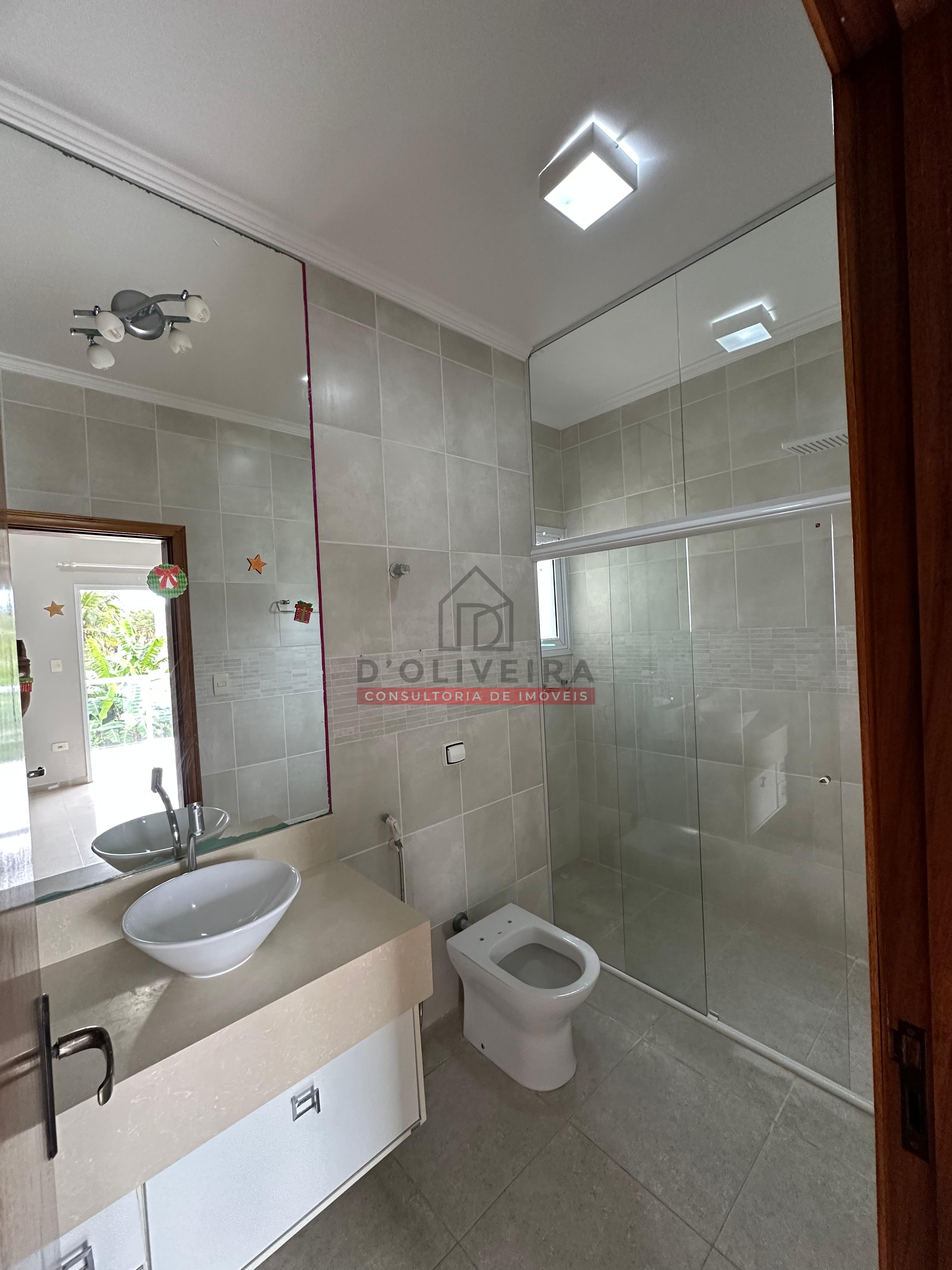 Sobrado moderno à venda no Condomínio Bougainvillée II - Peruíbe - SP