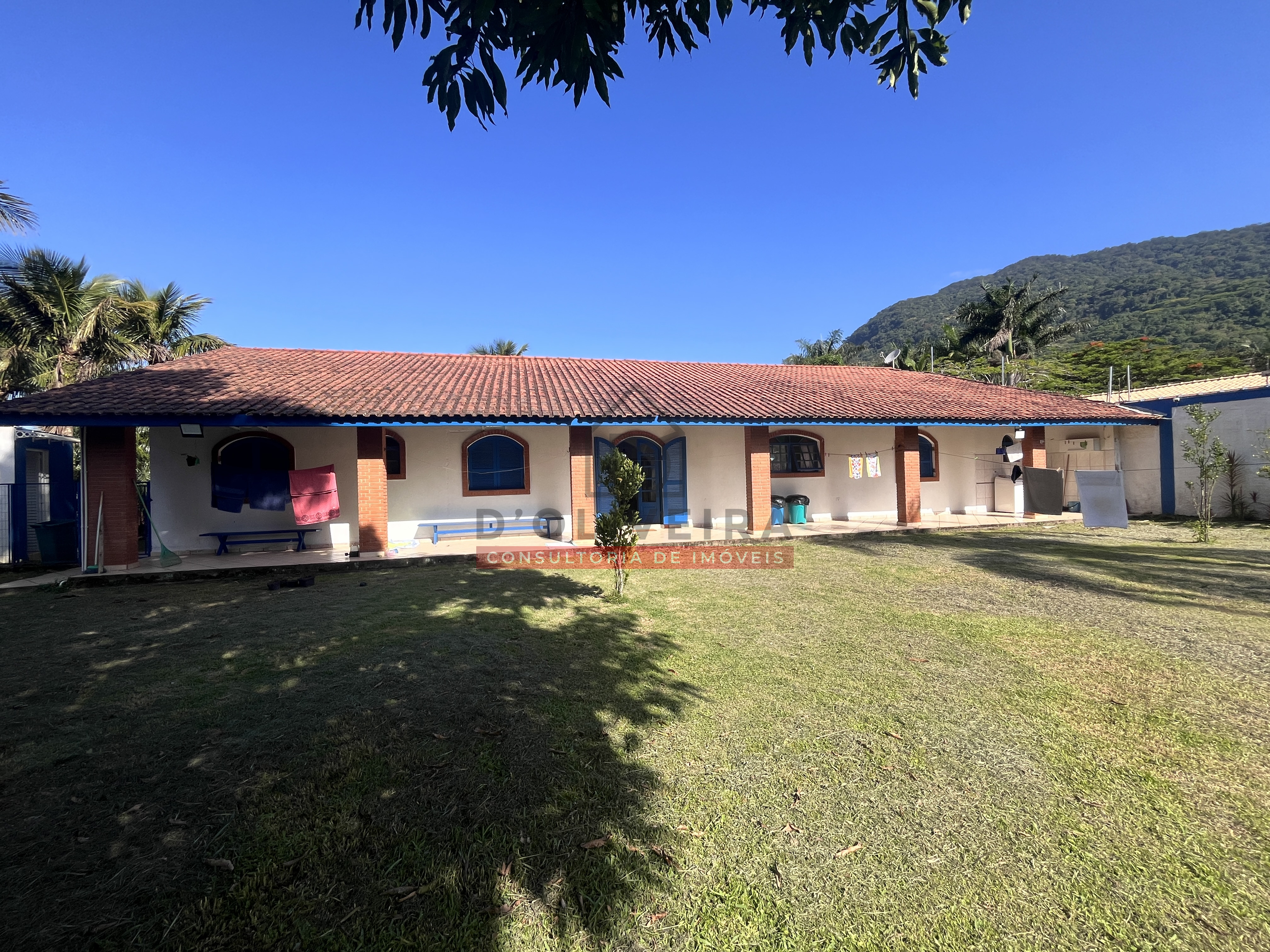 Chácara com piscina no Jardim Europa - Peruíbe - SP