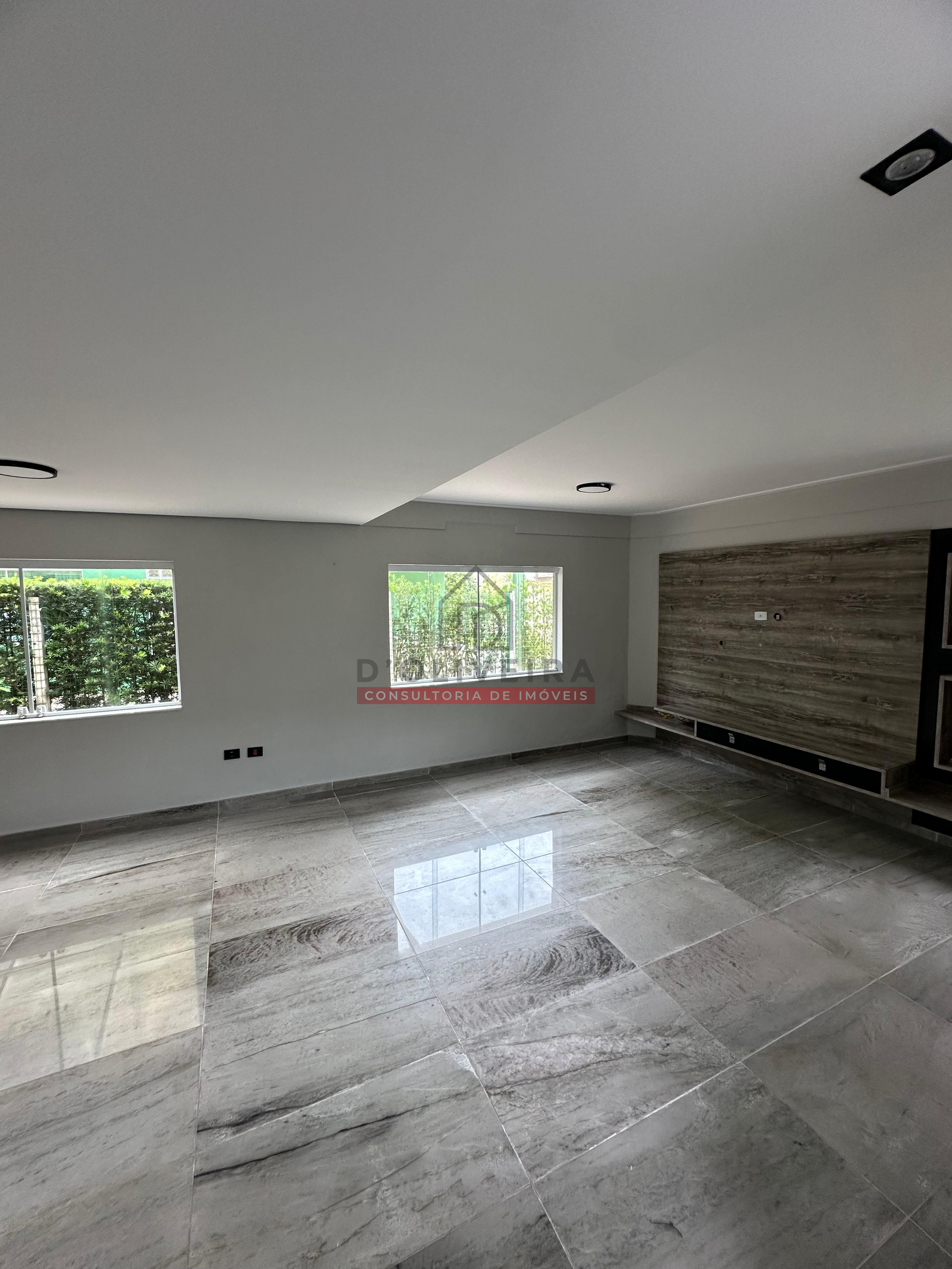 Sobrado moderno à venda no Condomínio Bougainvillée II - Peruíbe - SP