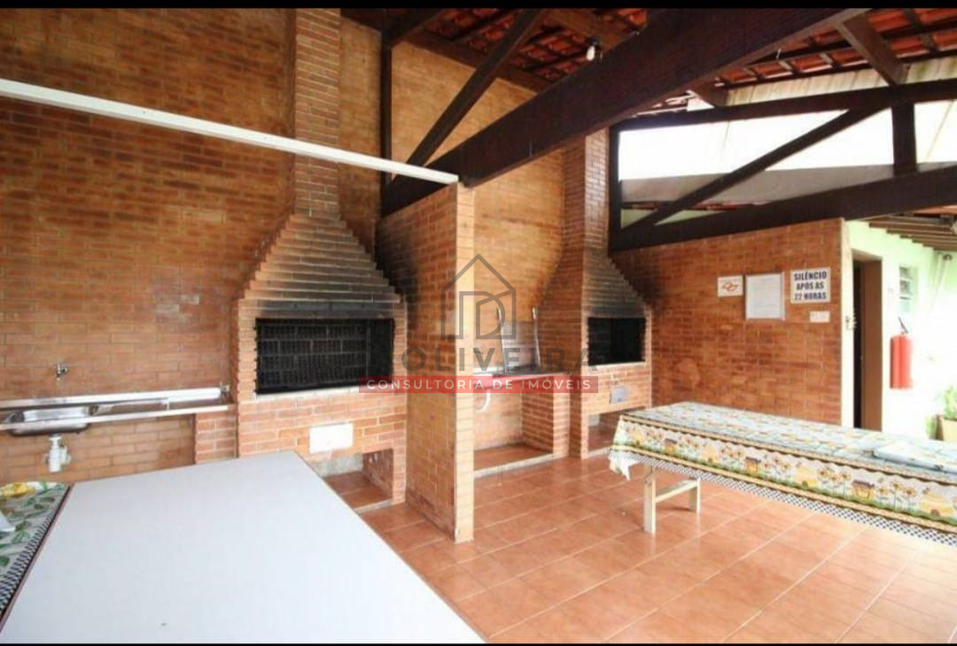 Apartamento de 2 quartos no Centro de Peruíbe - SP