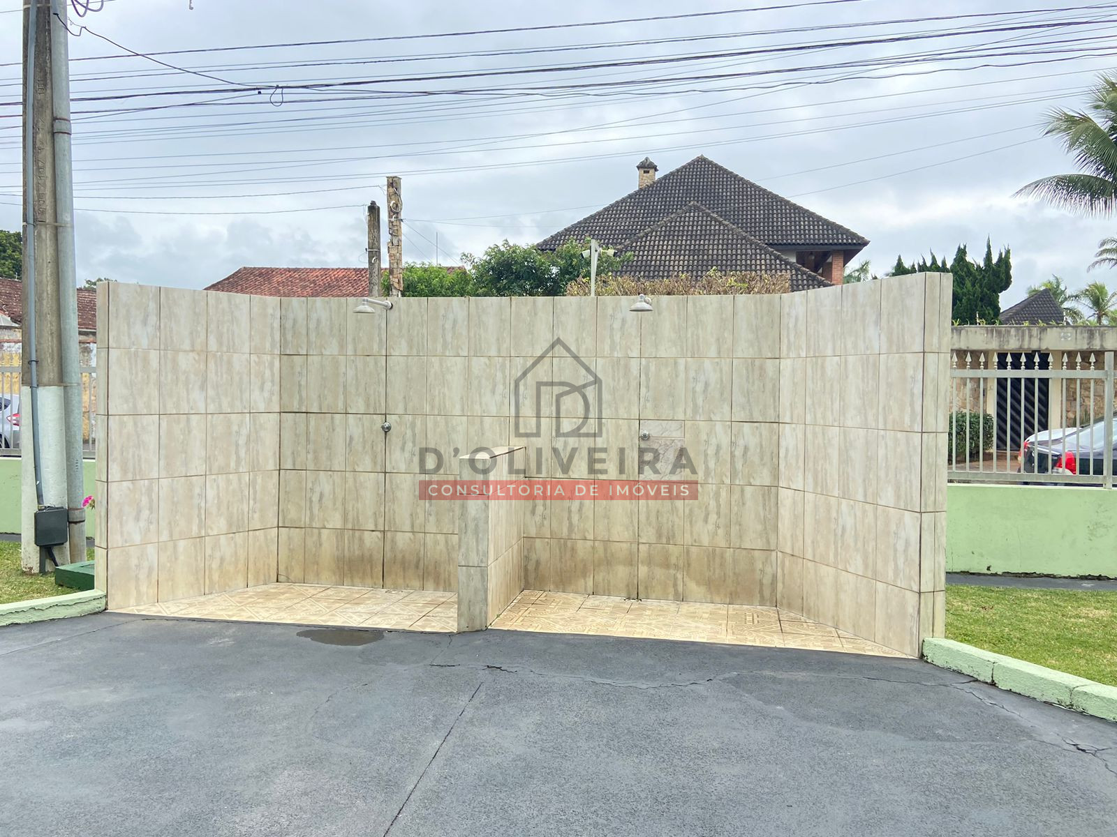 Apartamento de 2 quartos no Centro de Peruíbe - SP