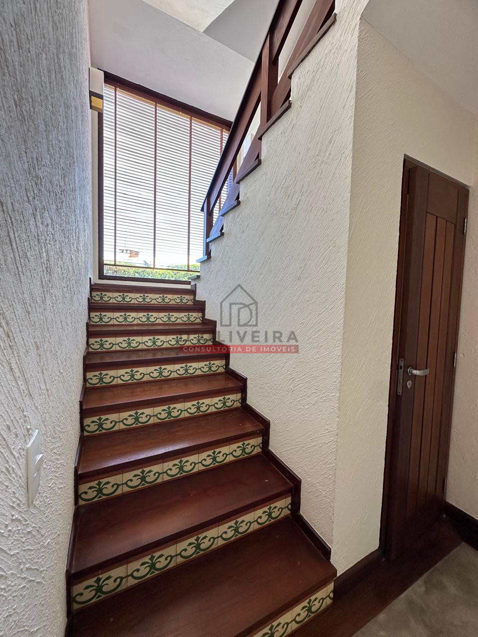 Sobrado de 4 suítes e piscina aquecida no Bougainville Residencial II - Peruíbe - SP