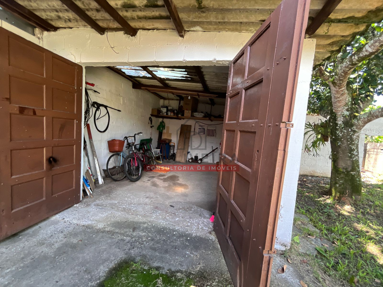 Chácara com piscina no Jardim dos Prados - Peruíbe - SP