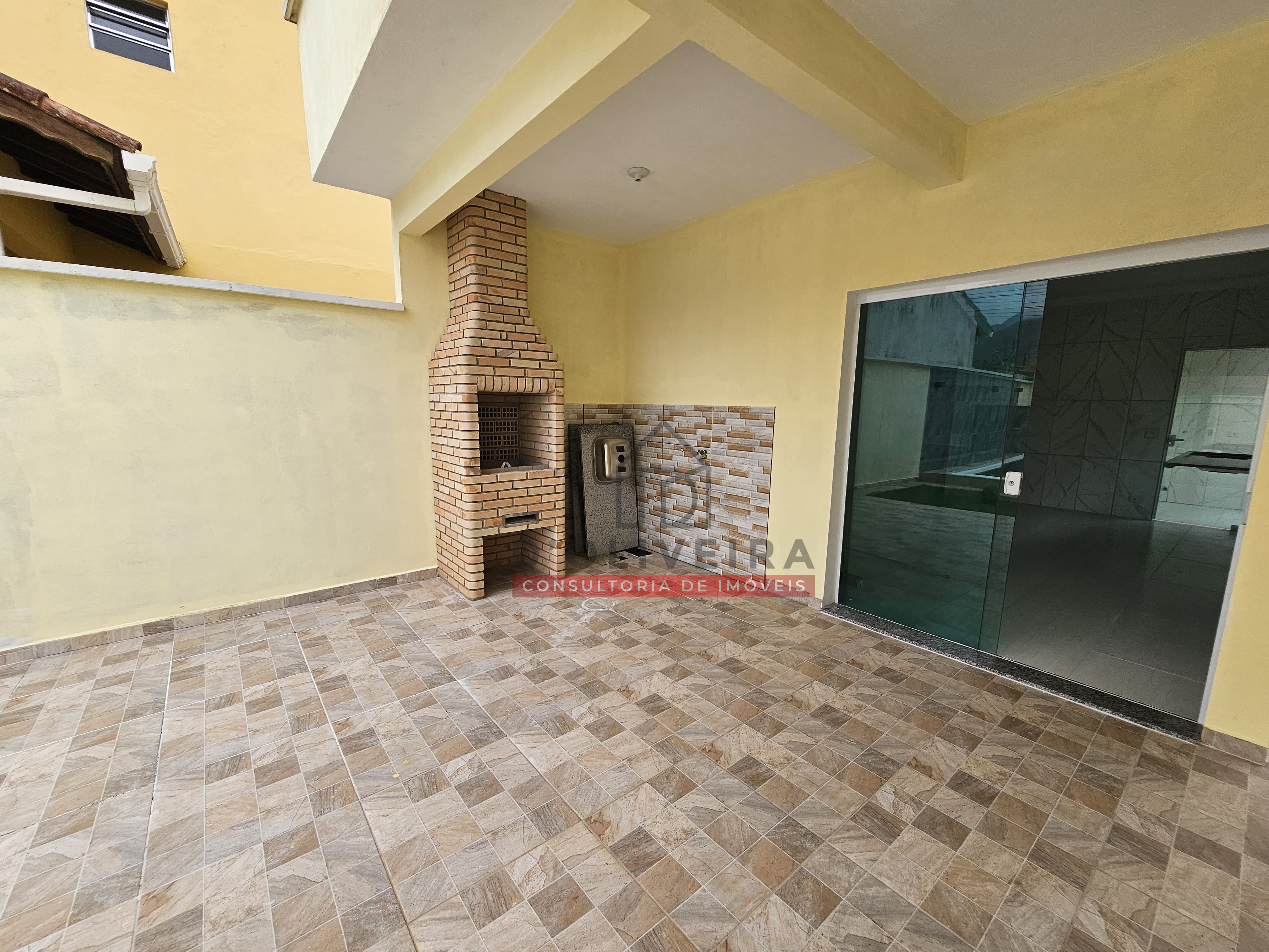 Casa com 3 quartos e piscina à venda no Parque D'aville - Peruíbe - SP