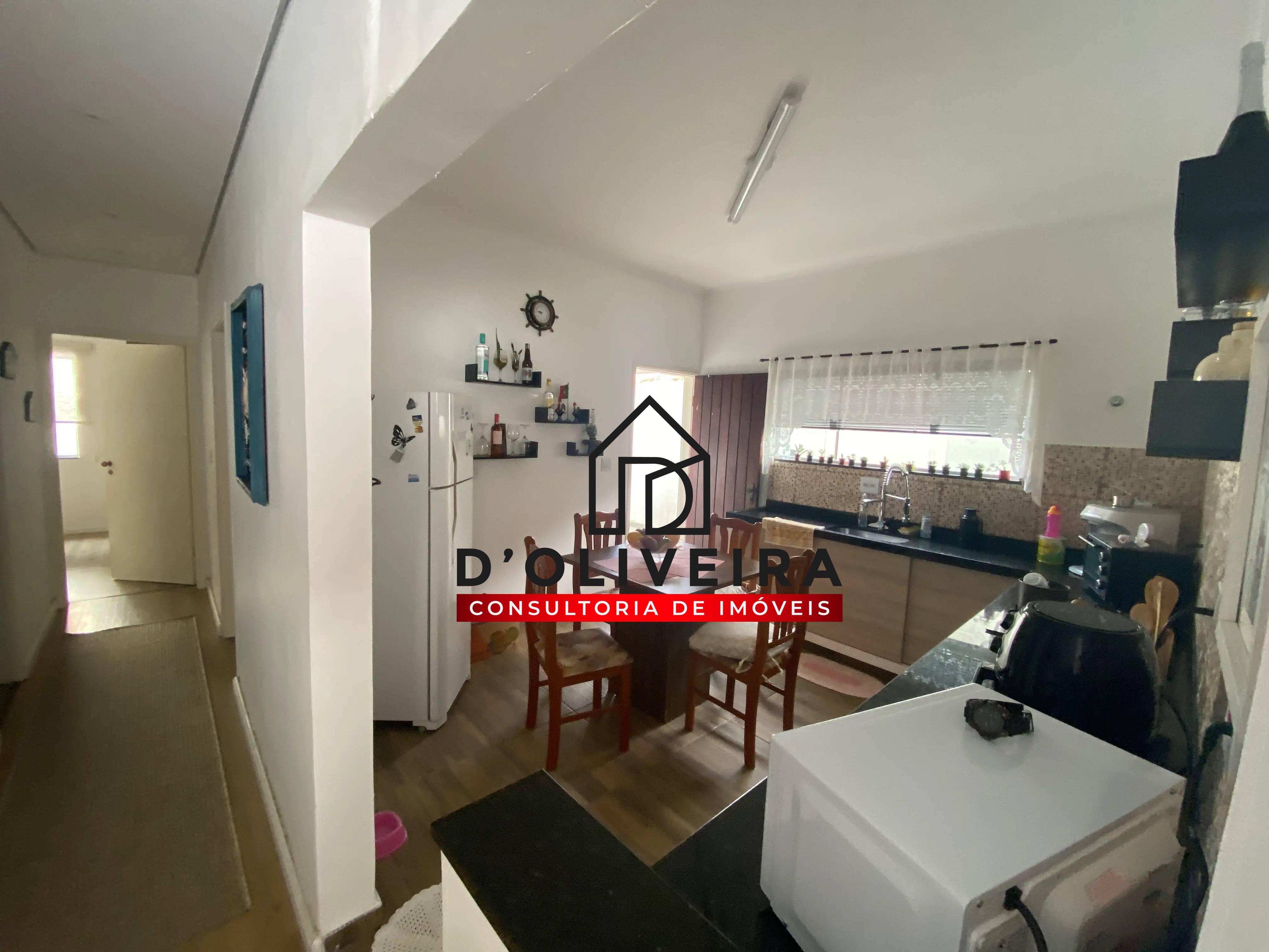 Casa térrea à venda no Balneário Oásis - Peruíbe - SP