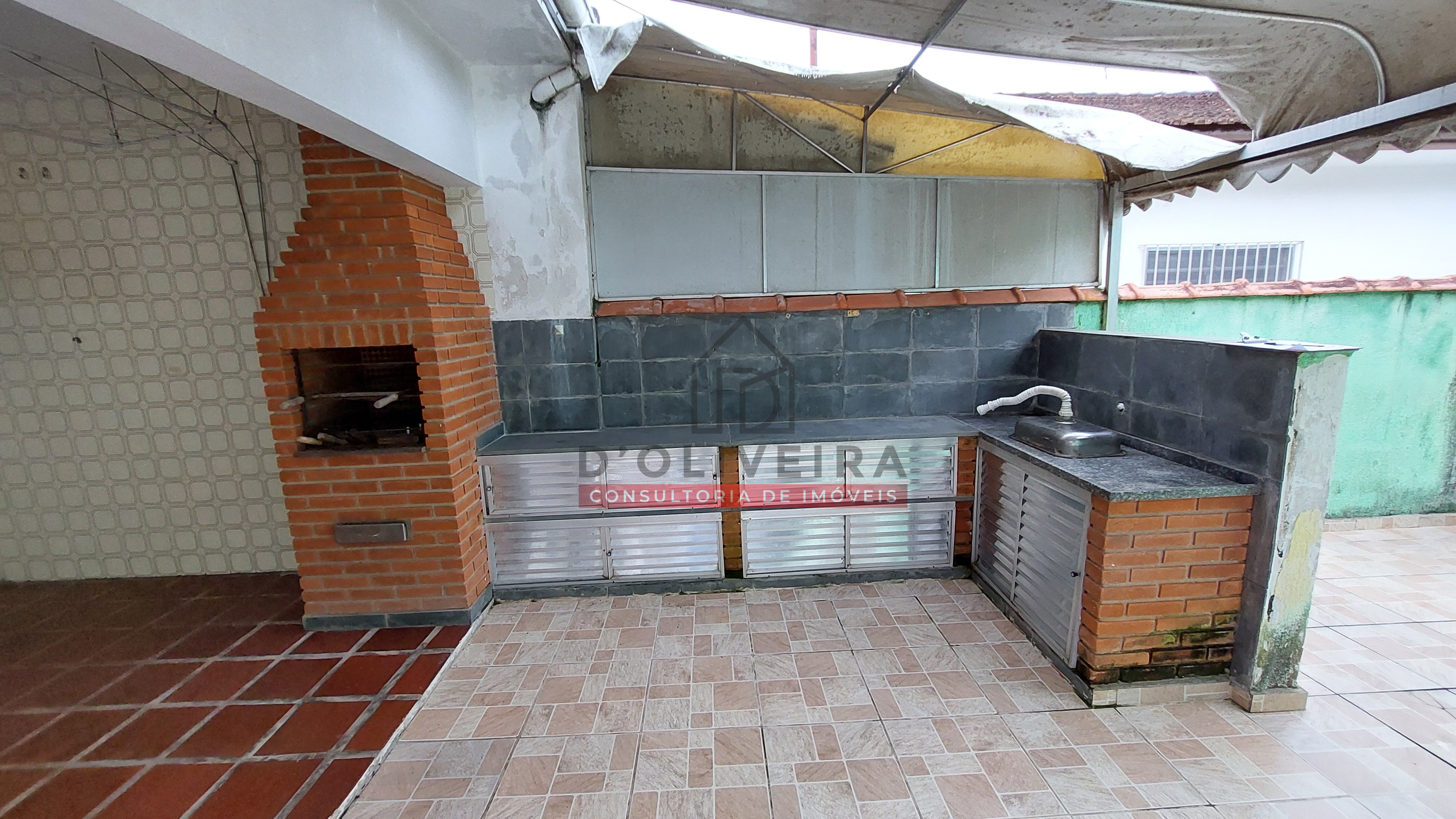 Casa à venda com 3 quartos a 600 metros da praia no Bairro São João Batista  - Peruíbe - SP