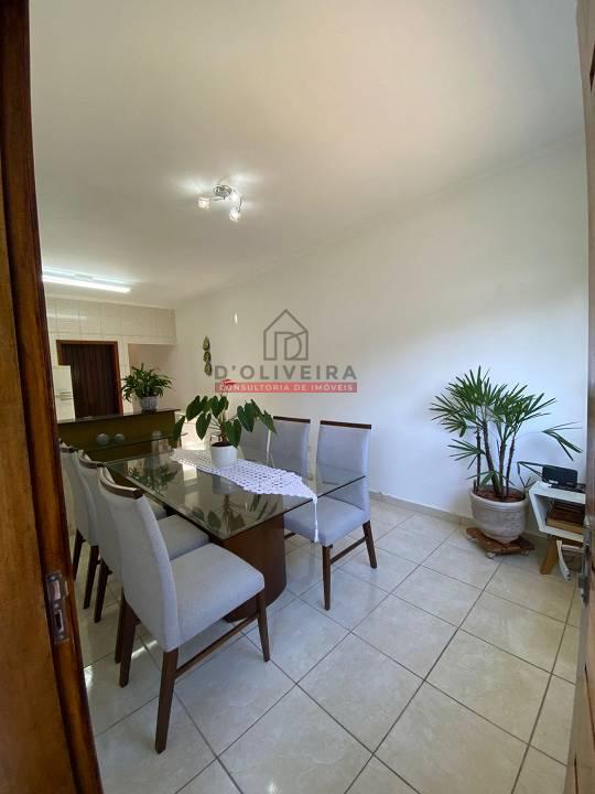Casa térrea à Jardim Veneza - Peruíbe/SP