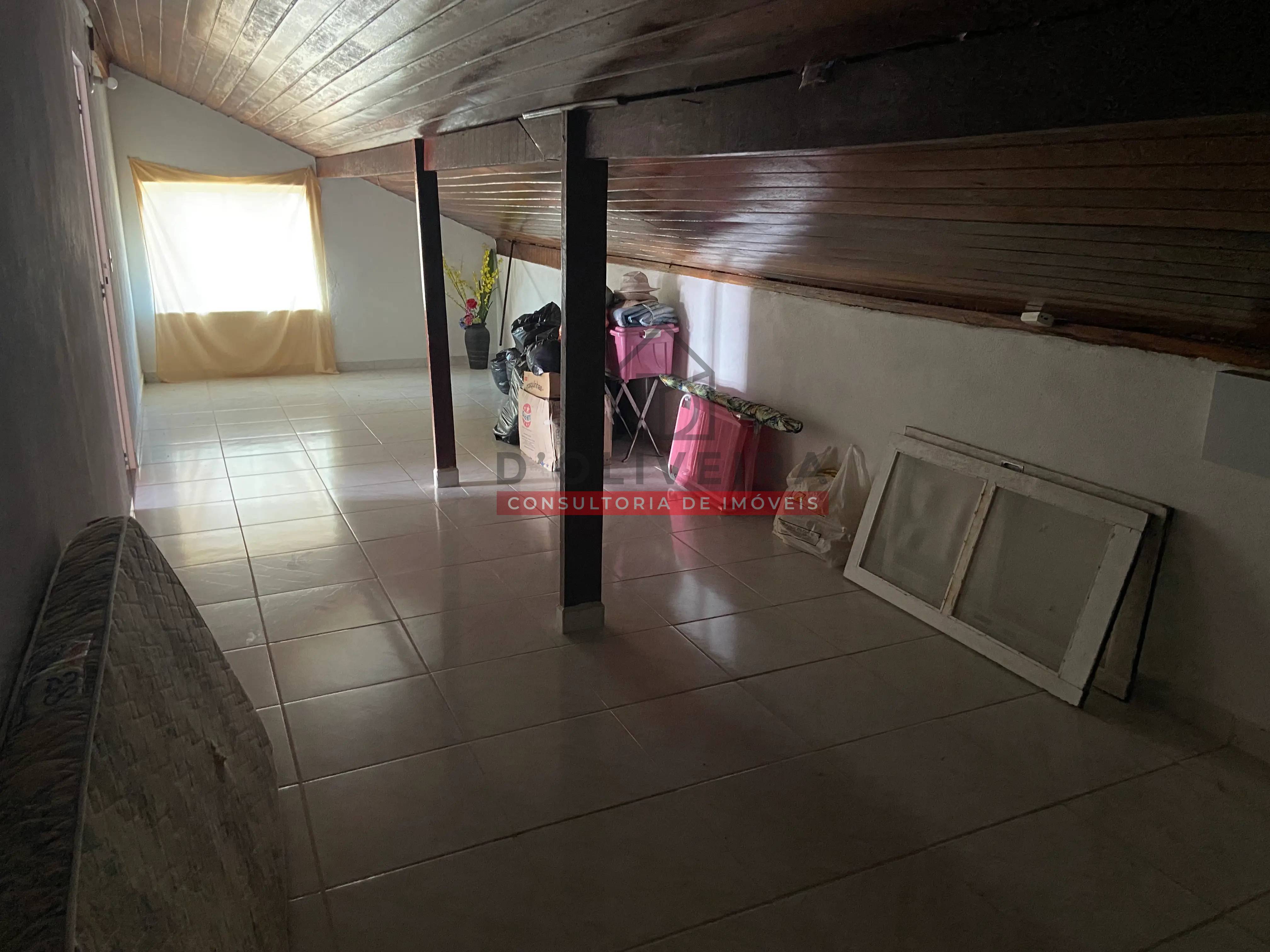 Sobrado a 500 metros da praia com 3 quartos no Bairro Estância São José - Peruíbe - SP
