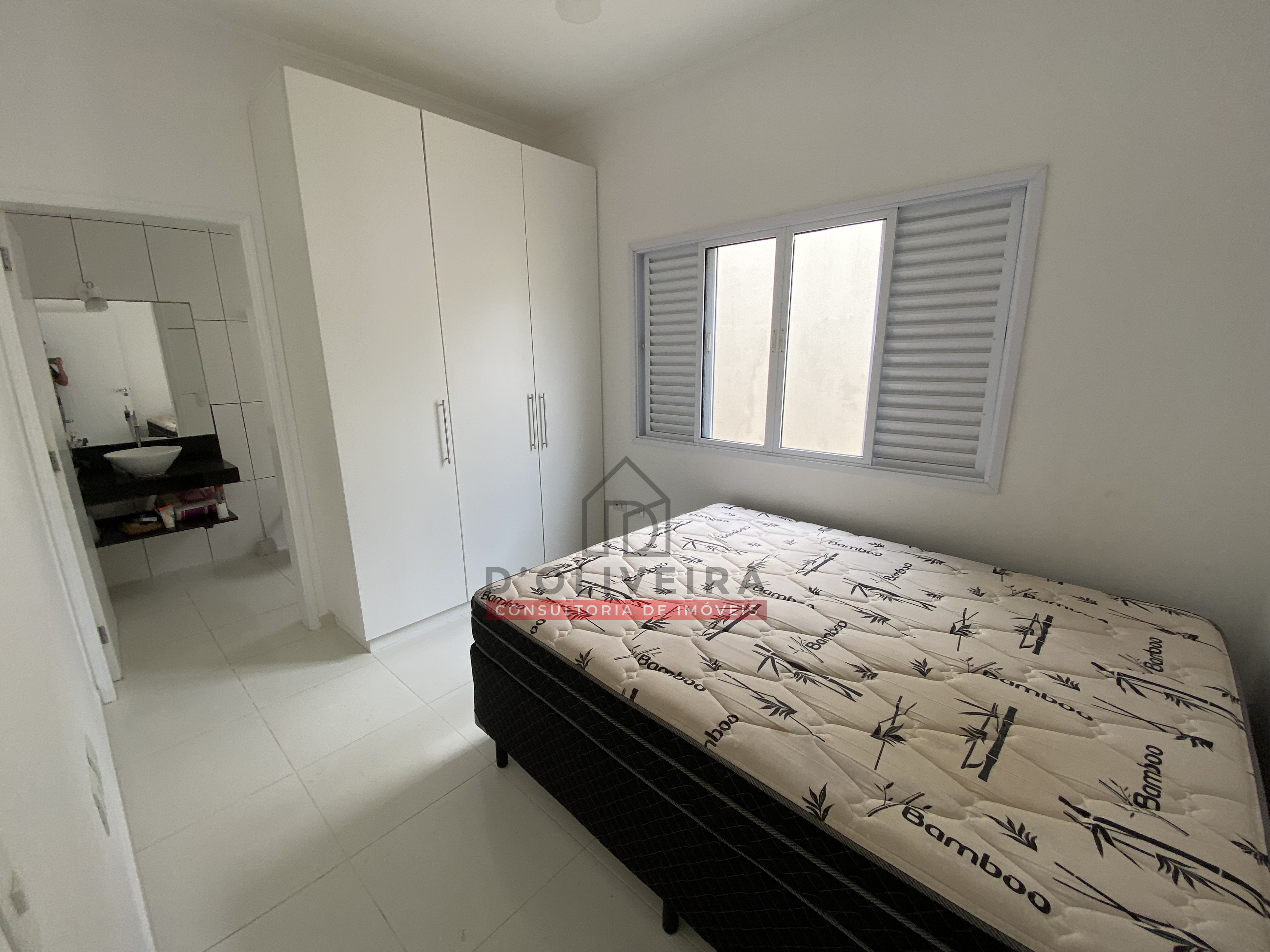 Casa com térrea com piscina à venda no Maria Helena Novaes - Peruíbe - SP