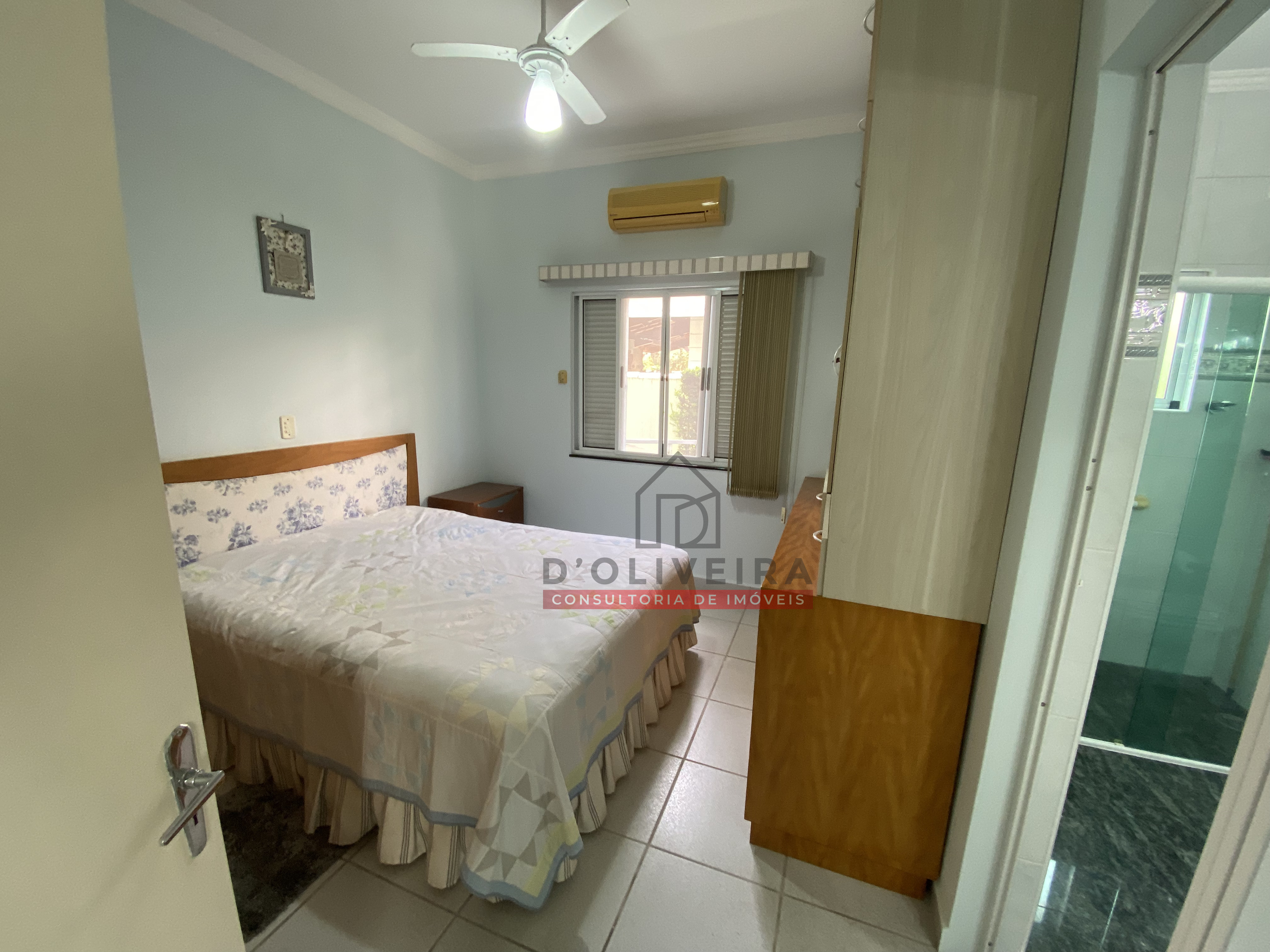 Casa térrea com 3 suítes à venda no condomínio Bougainvillée III - Peruíbe - SP