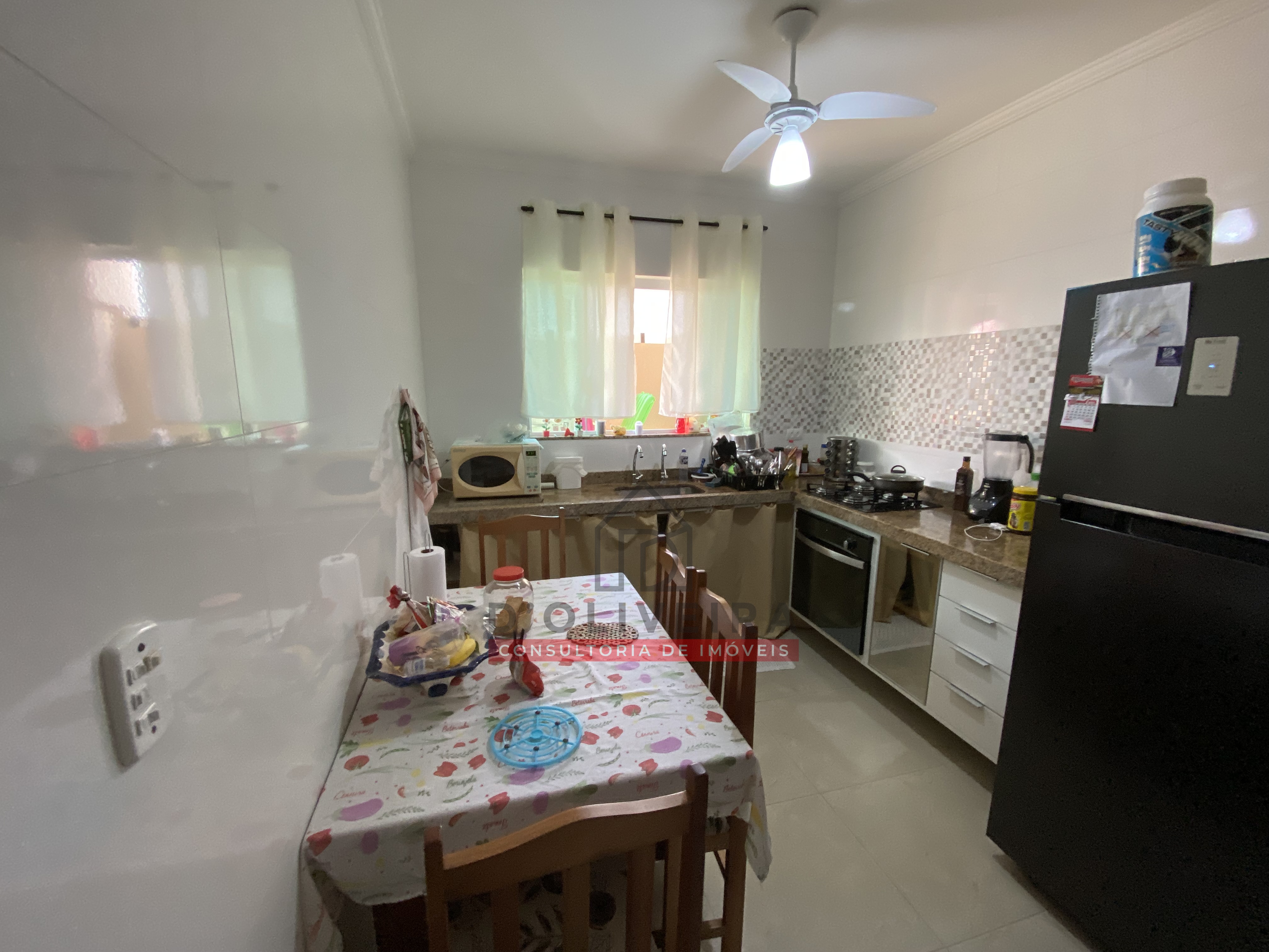 Casa em condomínio com piscina na Estancia São Jose - Peruíbe - SP