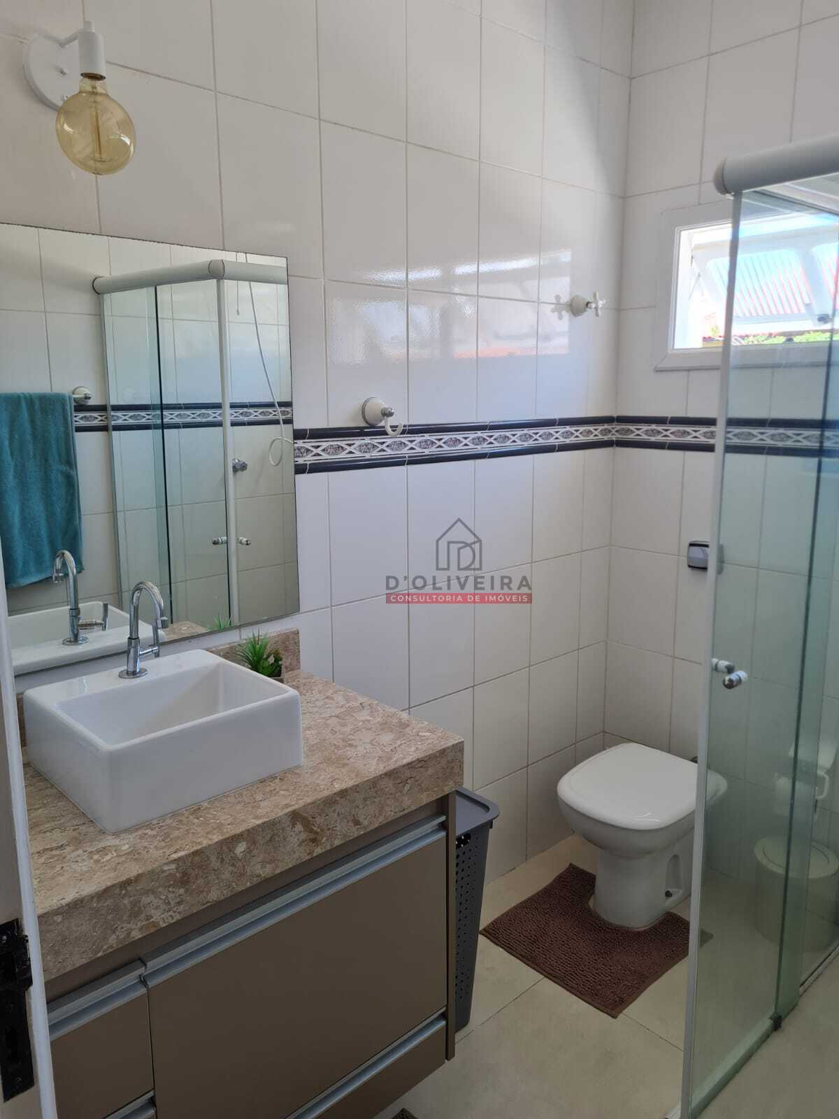 Casa com piscina à venda no Balneário Três Marias - Peruíbe - SP