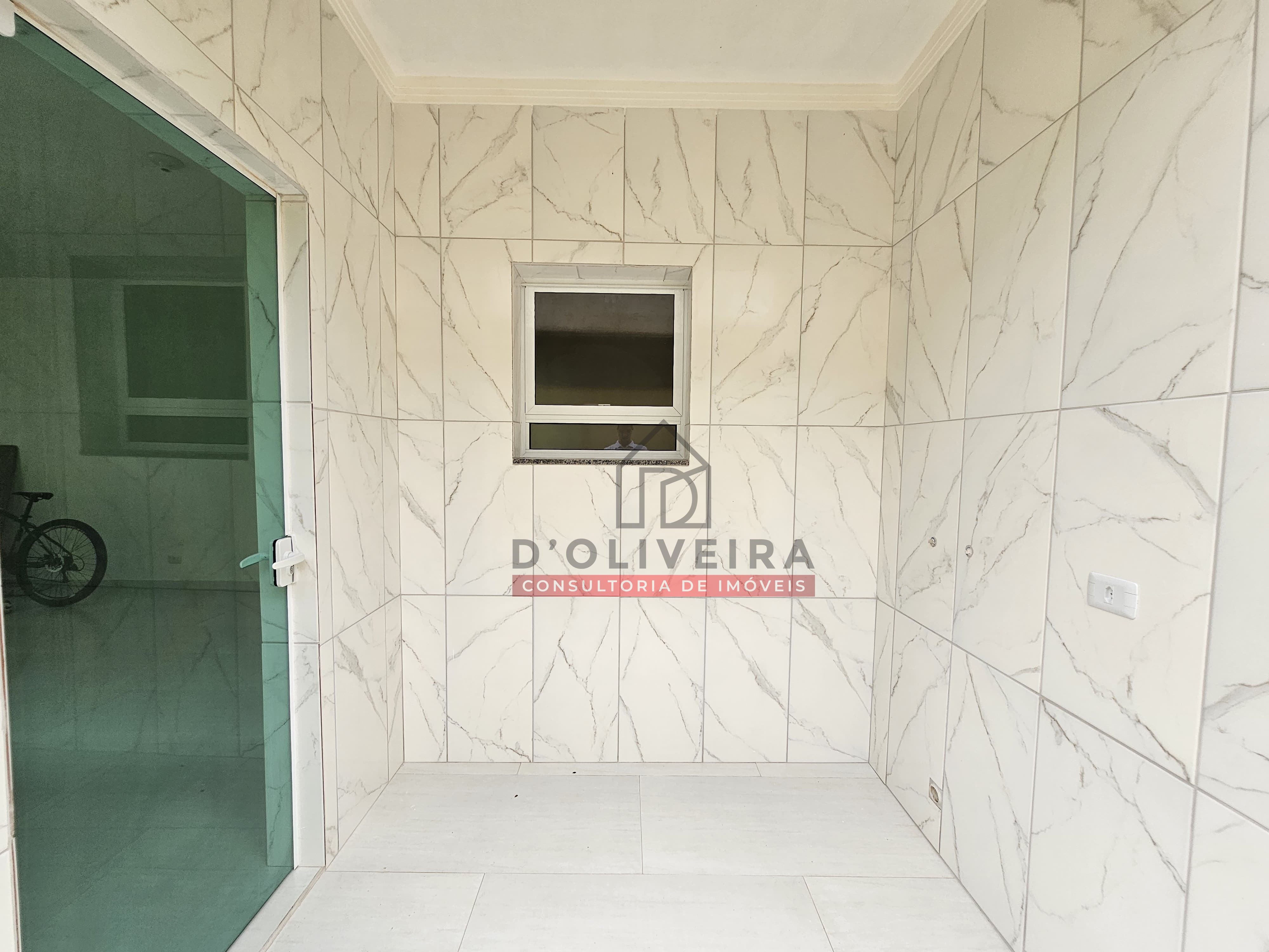 Casa com 3 quartos e piscina à venda no Parque D'aville - Peruíbe - SP